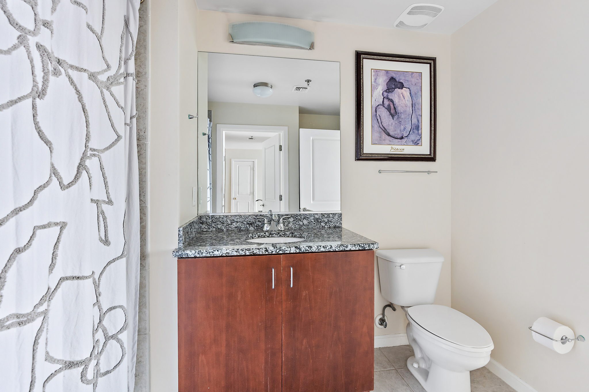 415 Church St Unit: 2513