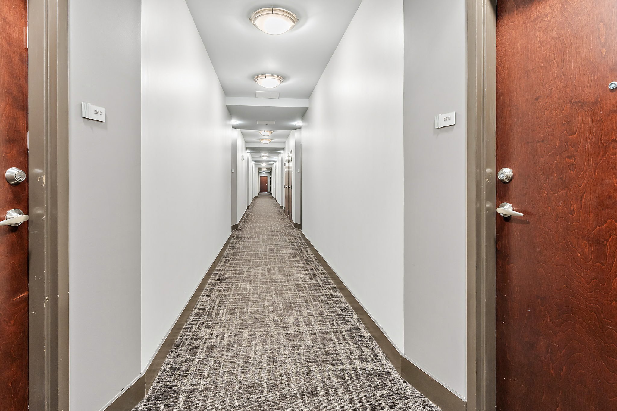 415 Church St Unit: 2513
