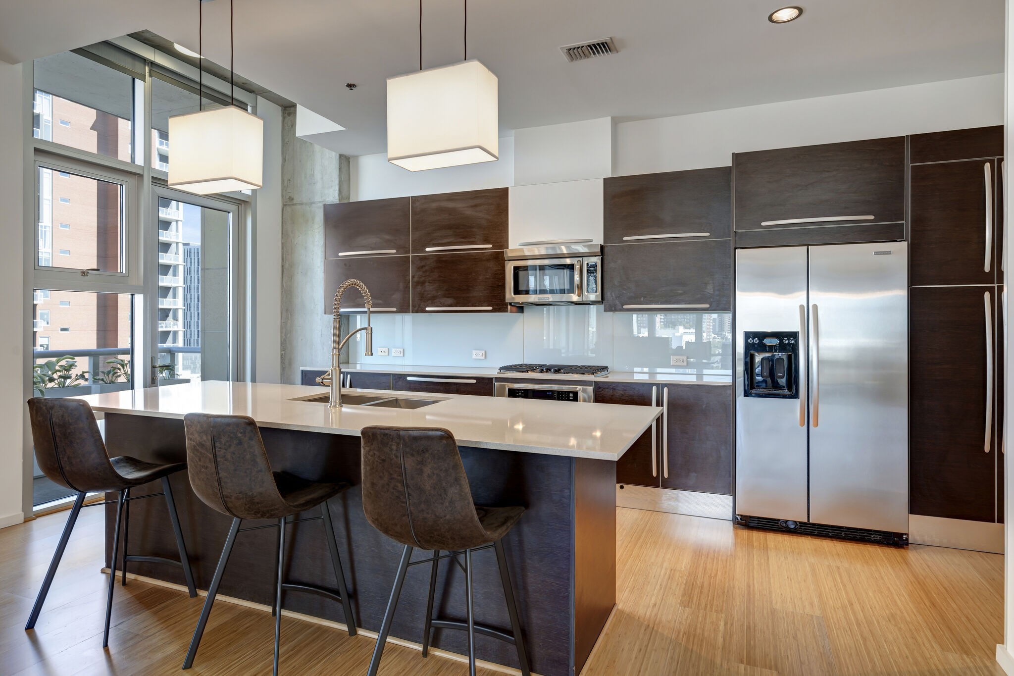 700 12th Ave, S Unit: 801