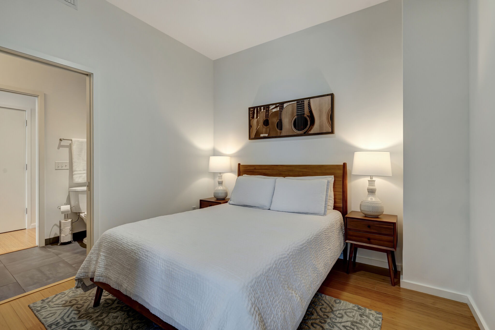 700 12th Ave, S Unit: 801