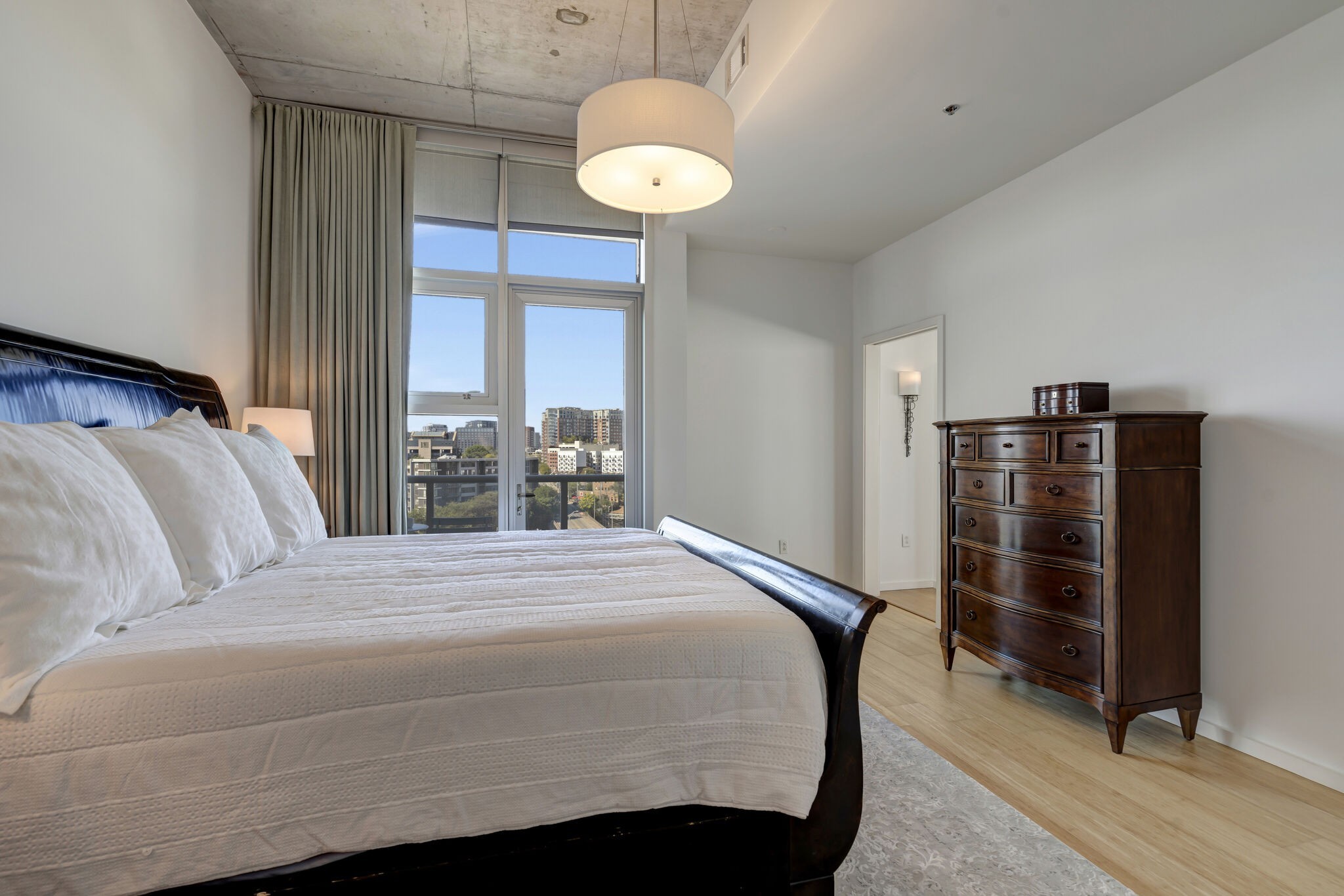 700 12th Ave, S Unit: 801