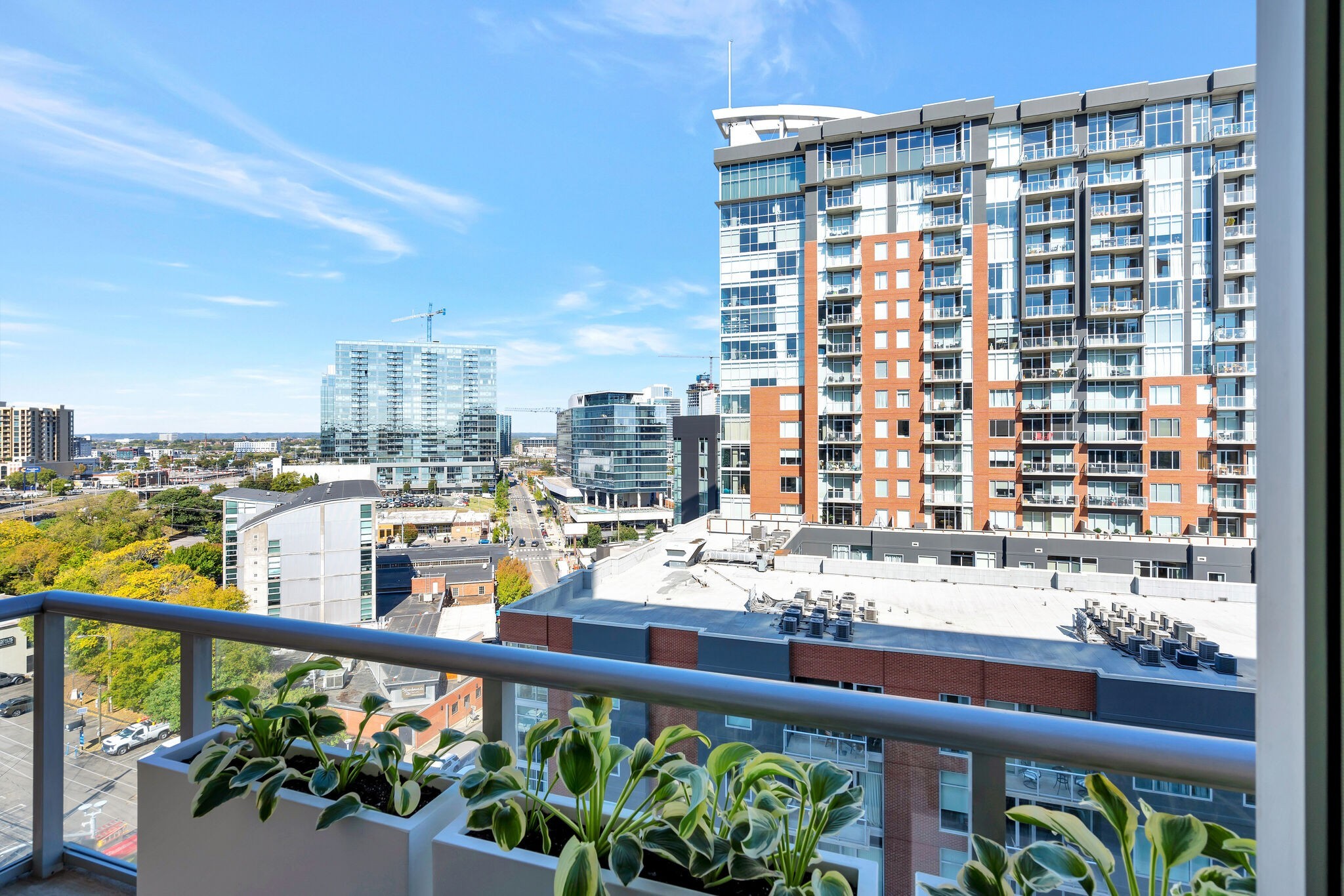 700 12th Ave, S Unit: 801