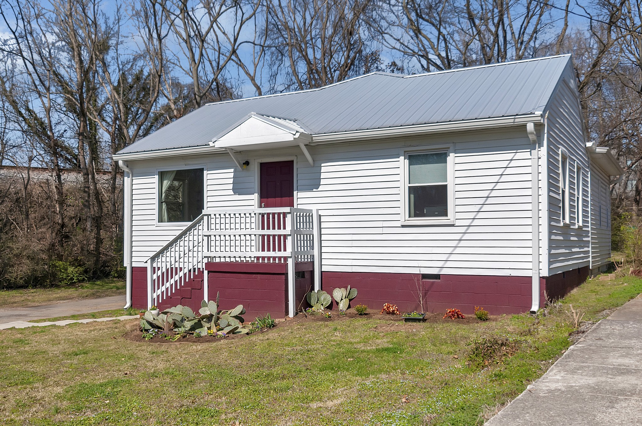 805 W Greenwood Ave