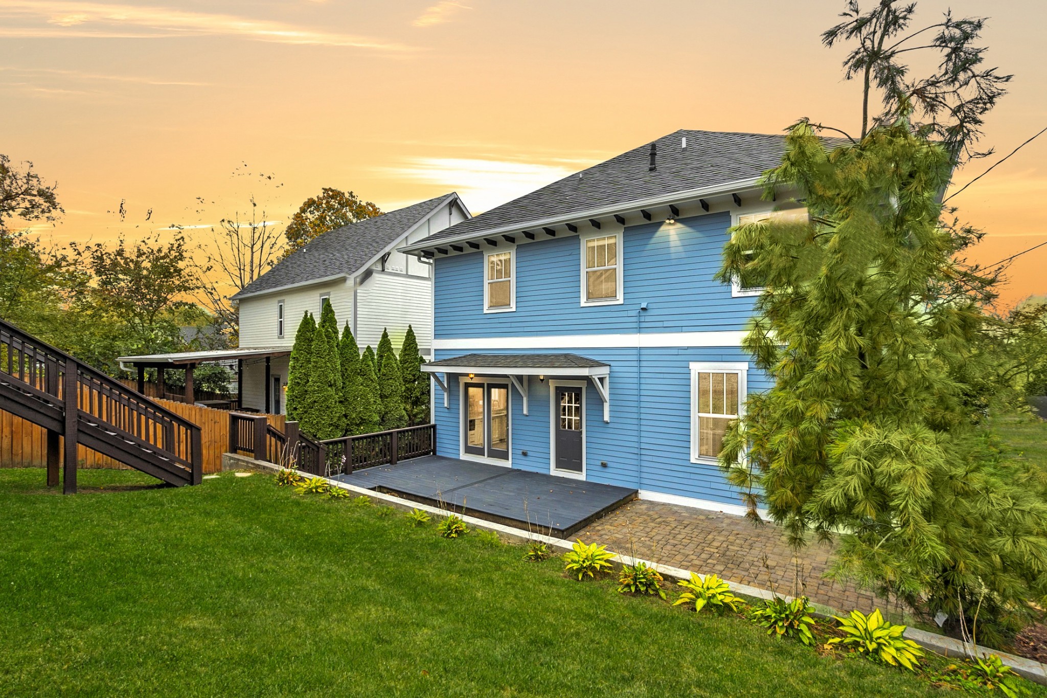 1609 Electric Ave