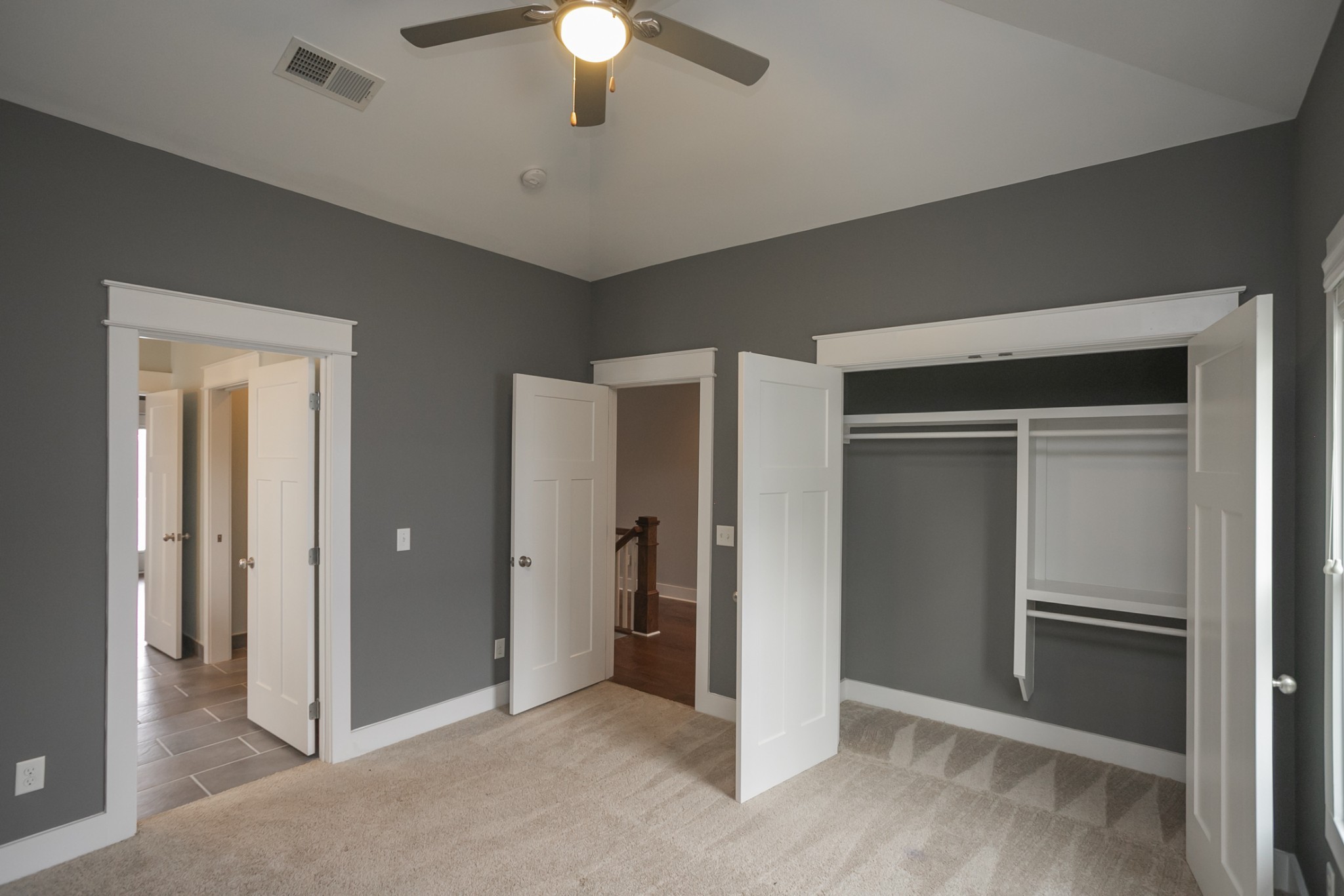 1609 Electric Ave