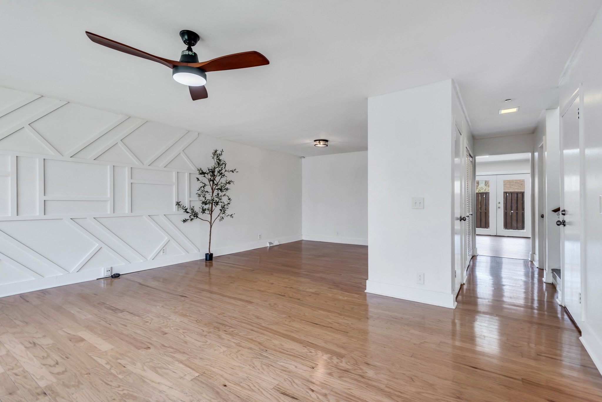 6920 Highland Park Dr