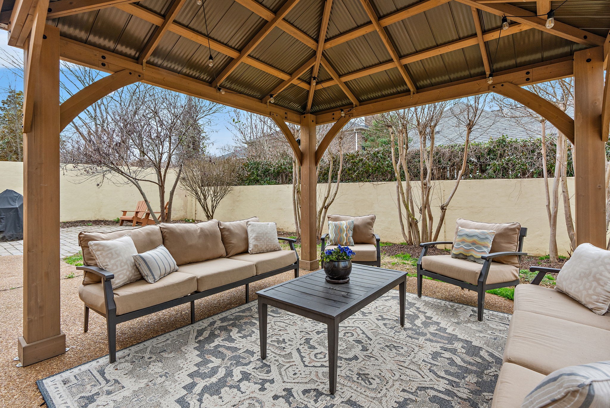 15 Redbud Dr