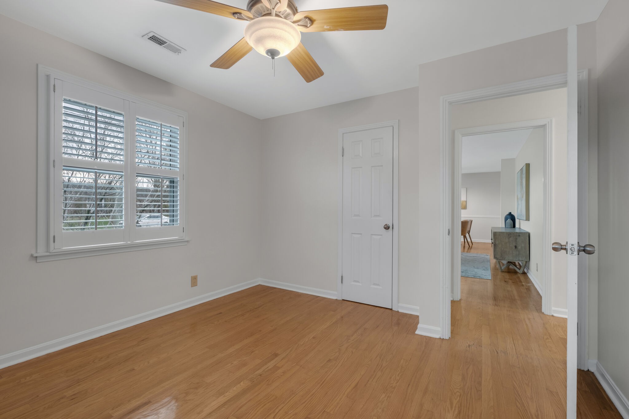 6423 Henry Ford Dr