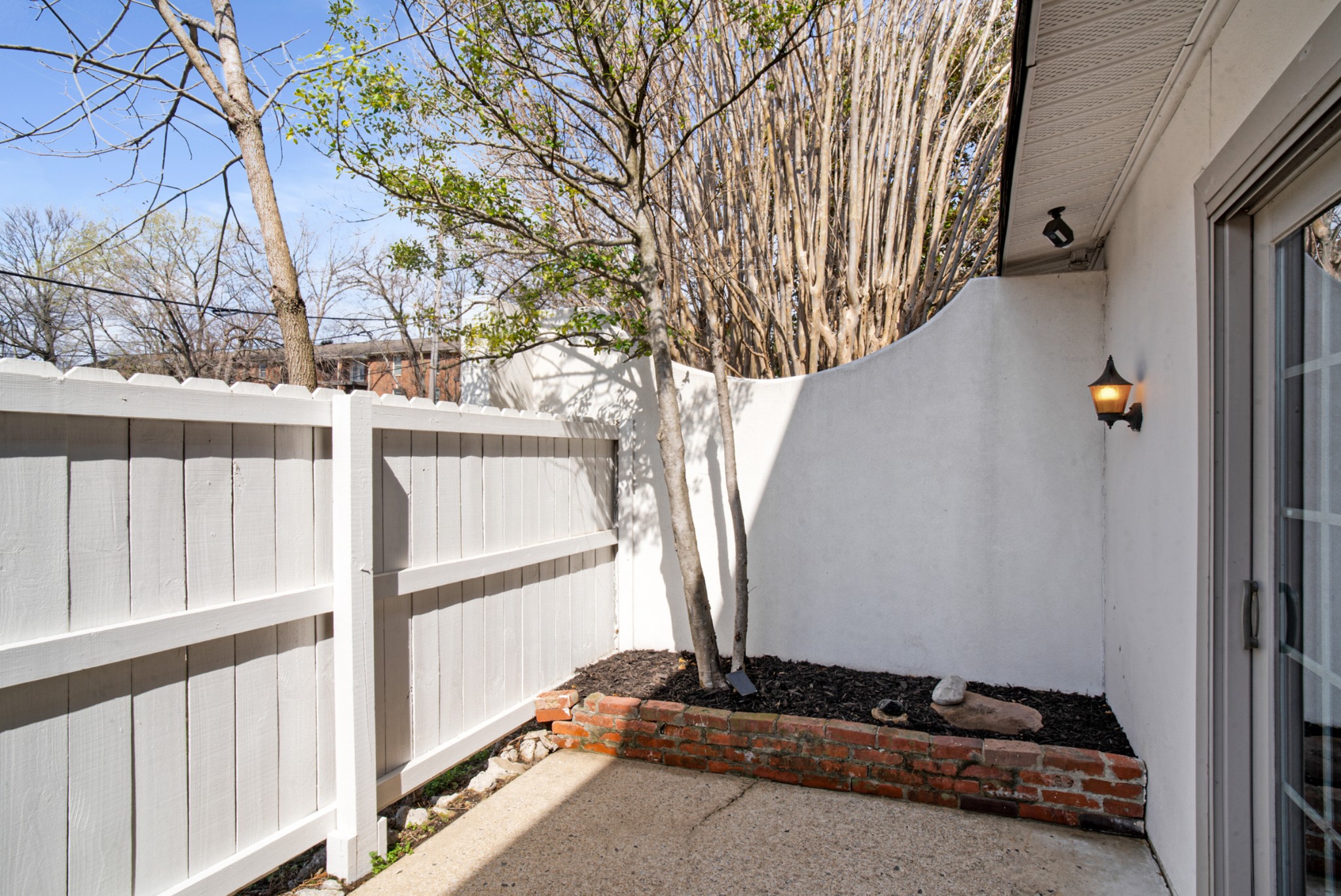 2097 Graybar Ln Unit: C1