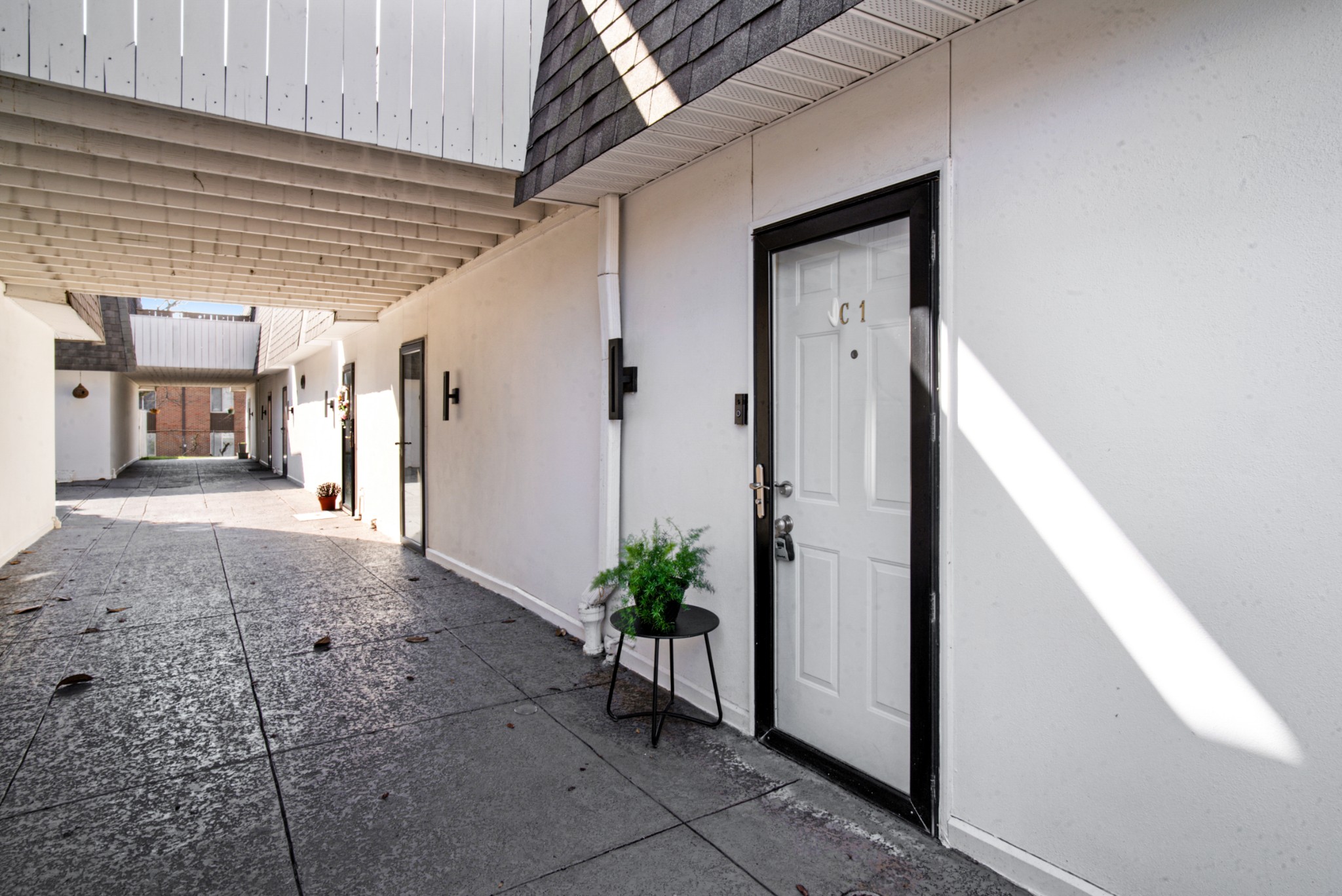 2097 Graybar Ln Unit: C1