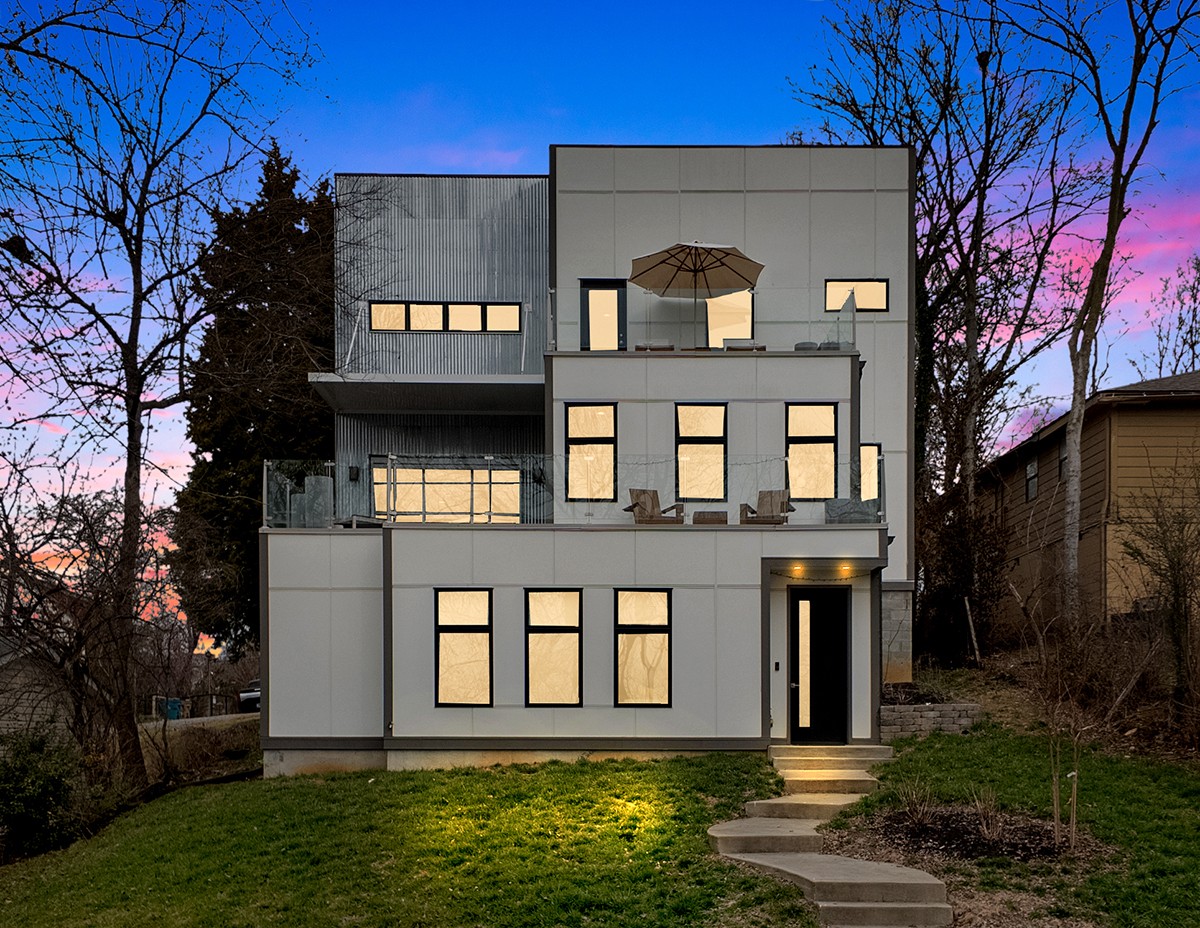 1006 Ozark St