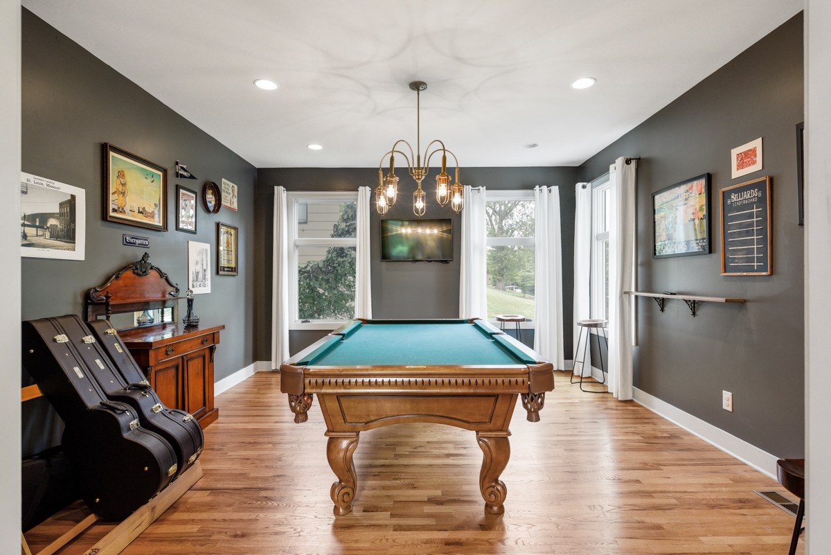 1006 Ozark St