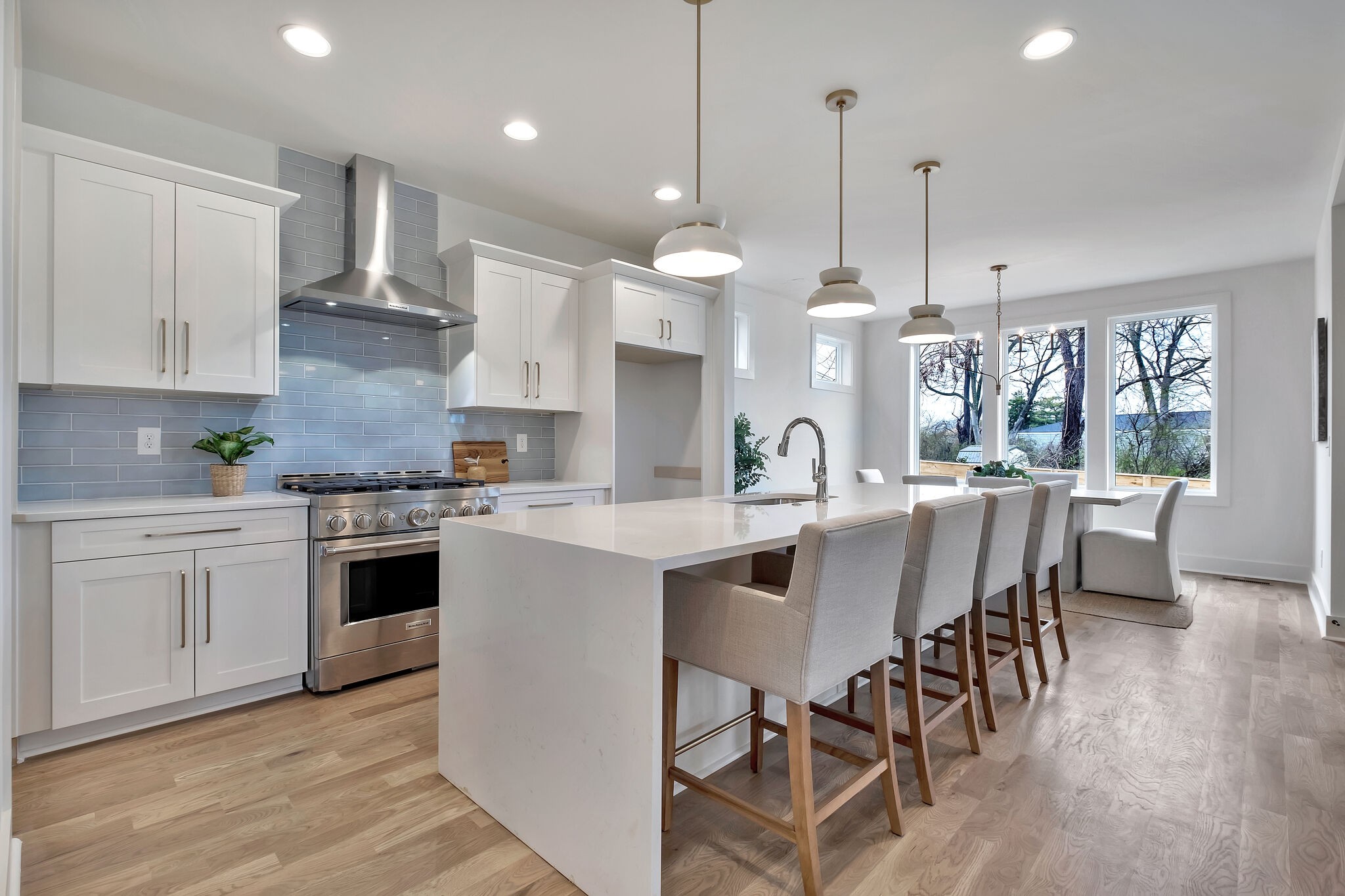 636A American Rd