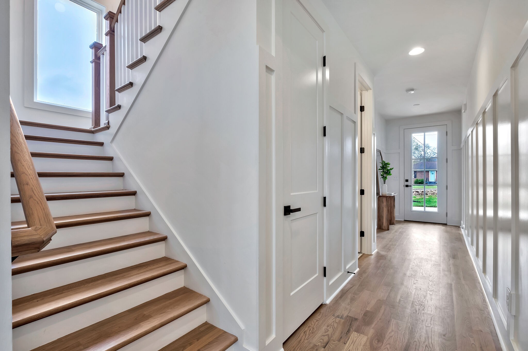 636A American Rd