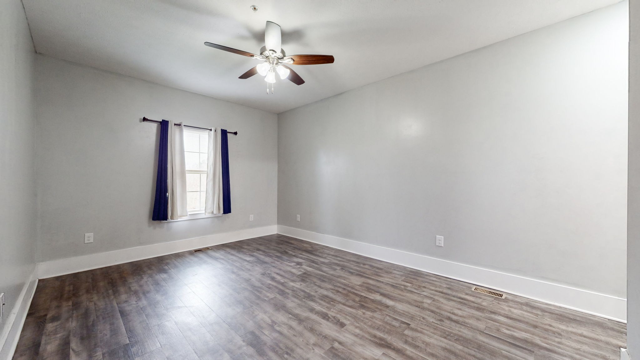 2143 Bell St Unit: C