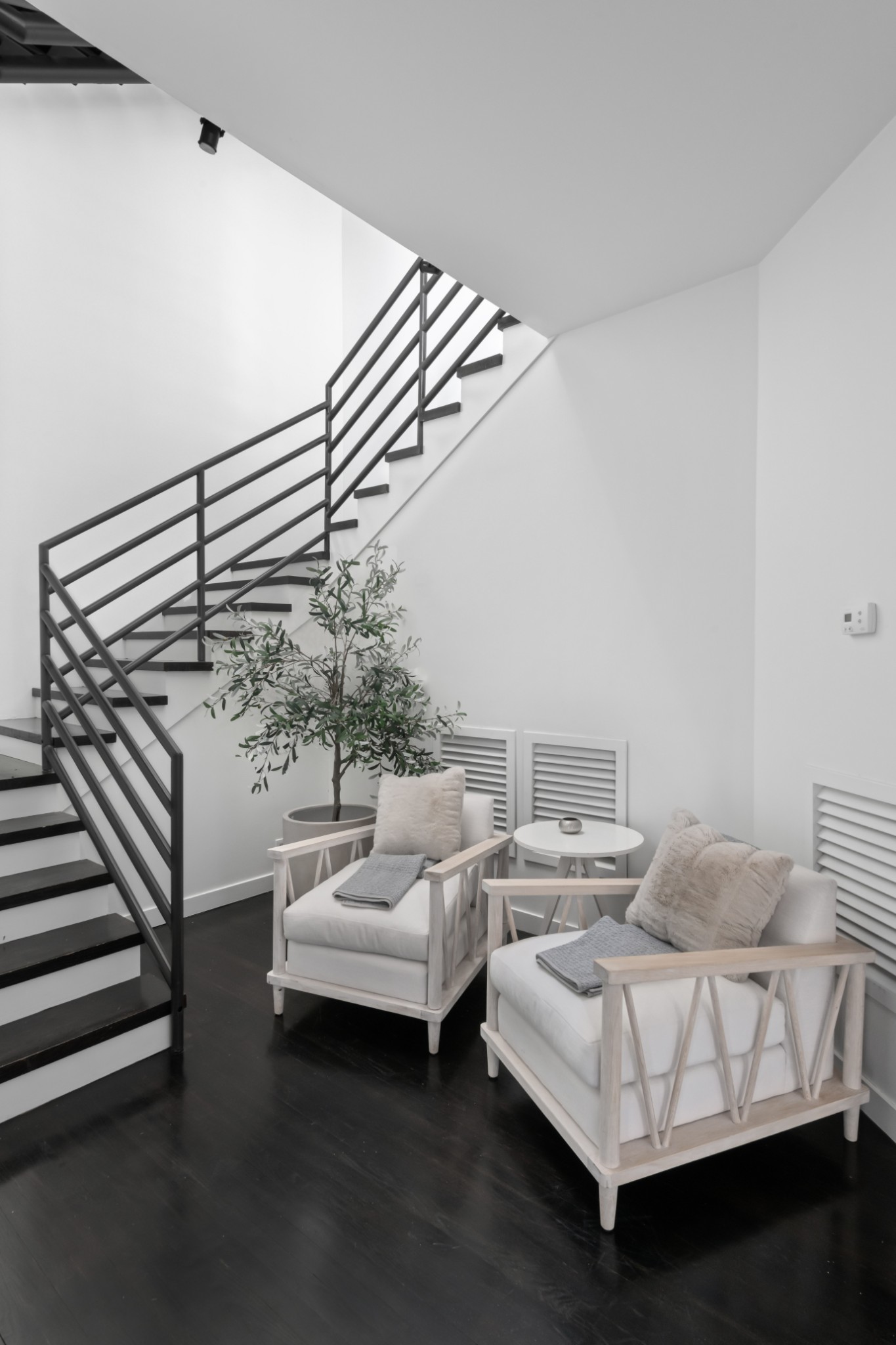 1709 Tyne Blvd