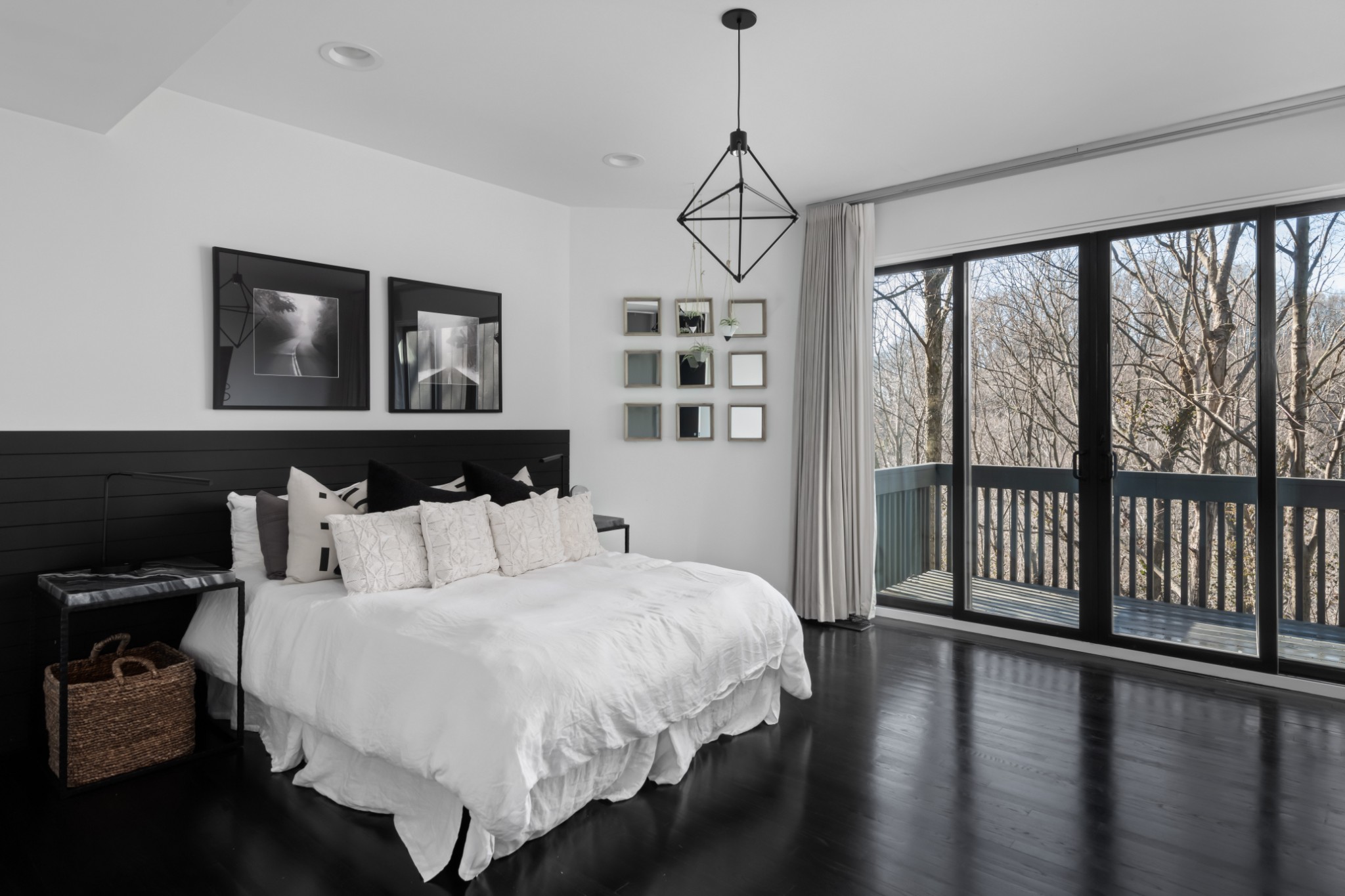 1709 Tyne Blvd
