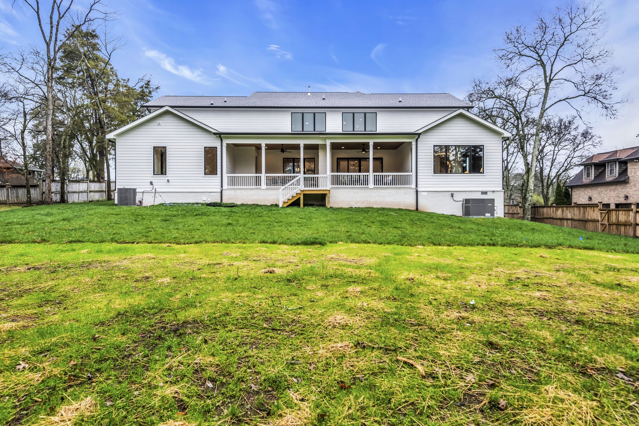 727 Starlit Rd