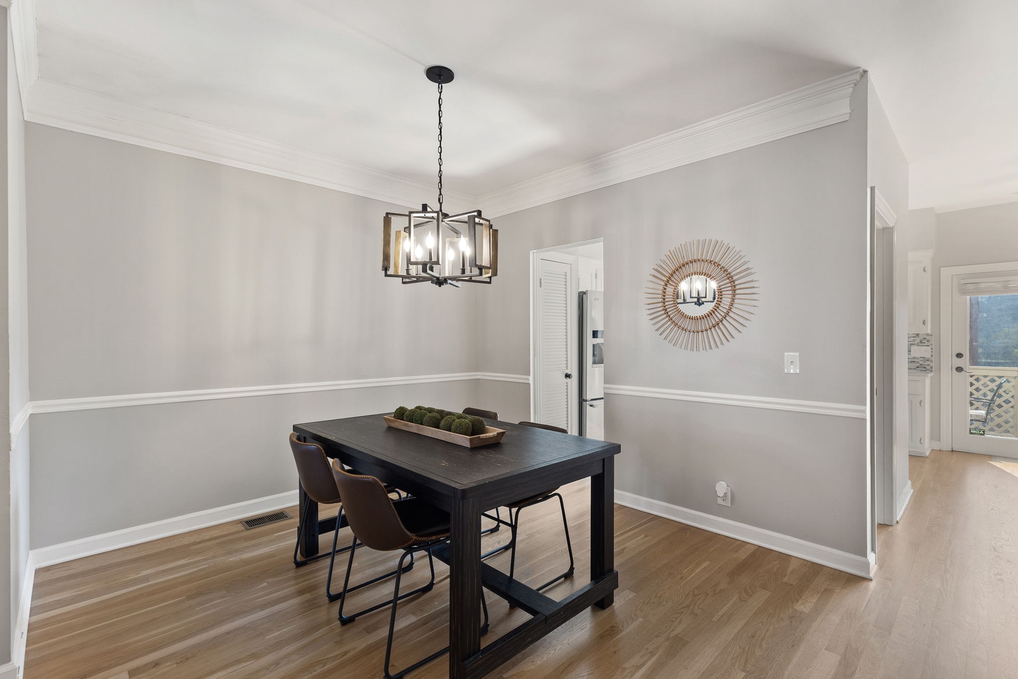 118 Forest Place Cir