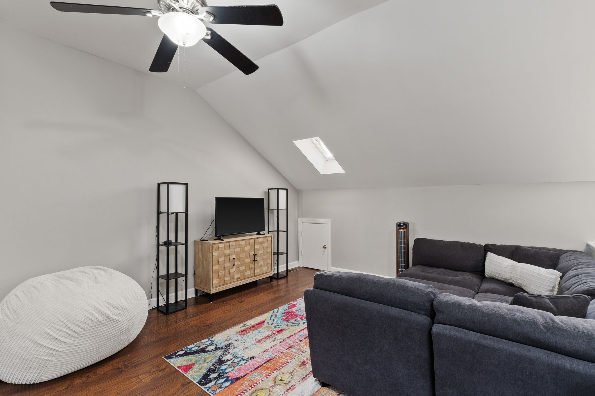 118 Forest Place Cir