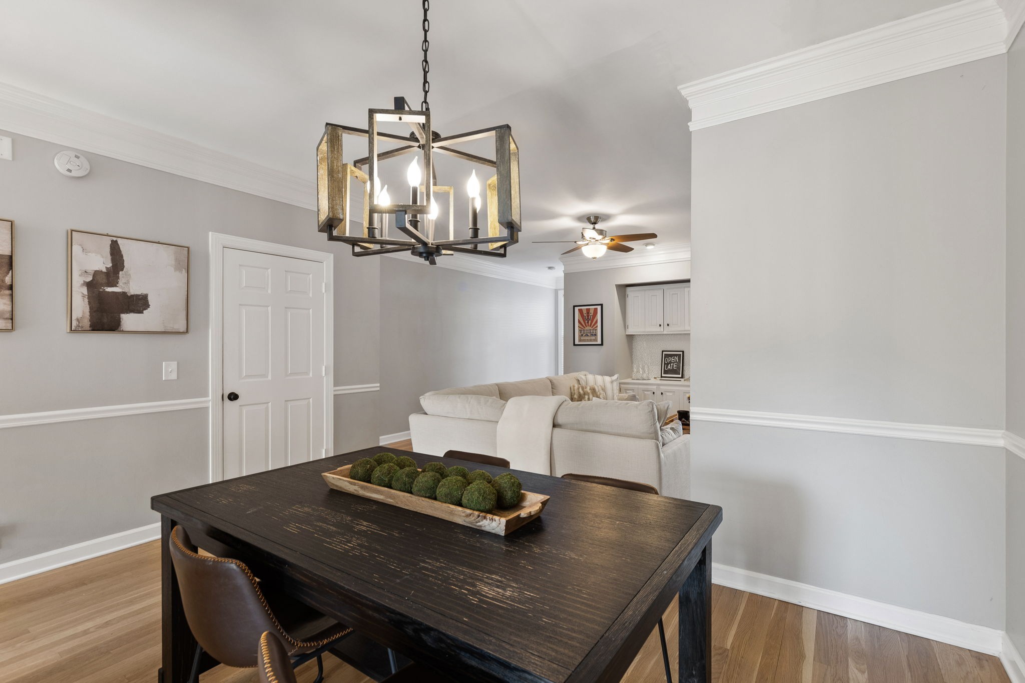 118 Forest Place Cir