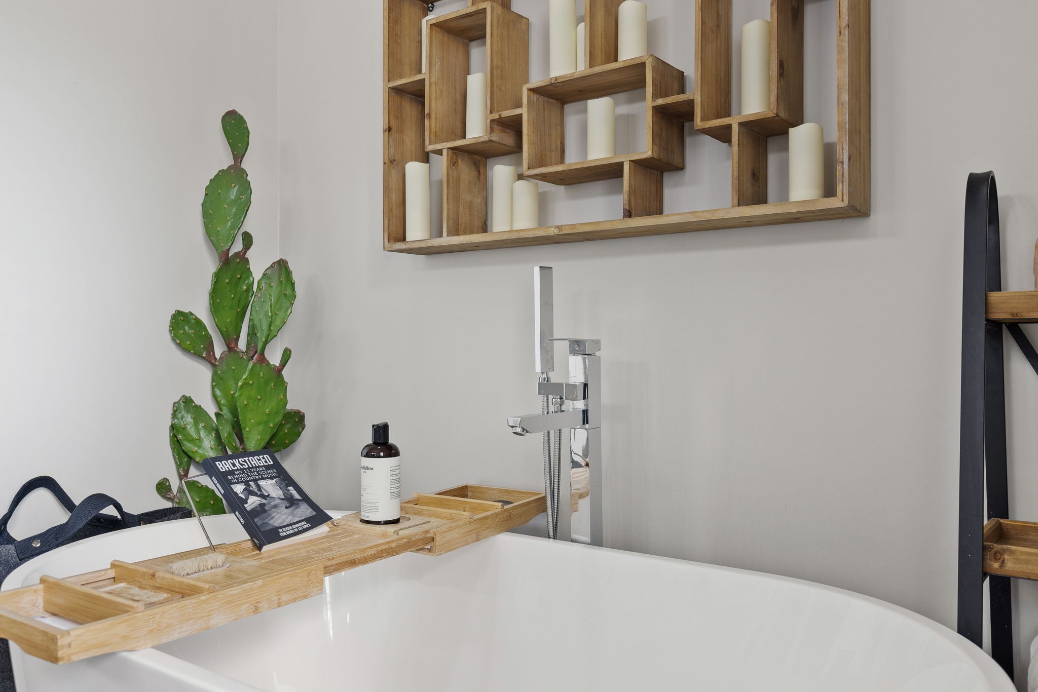 118 Forest Place Cir