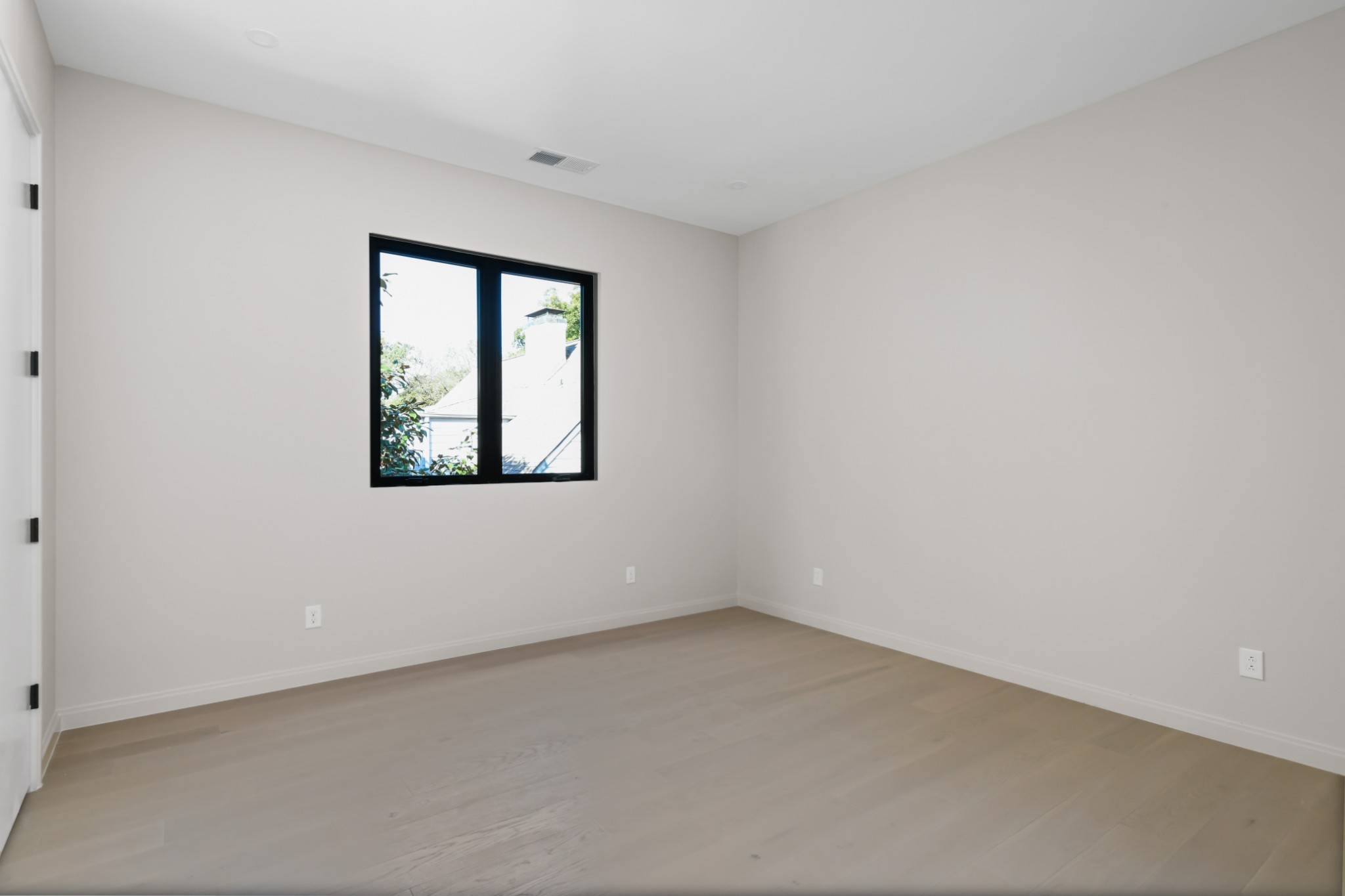 3707 Woodmont Blvd Unit: B
