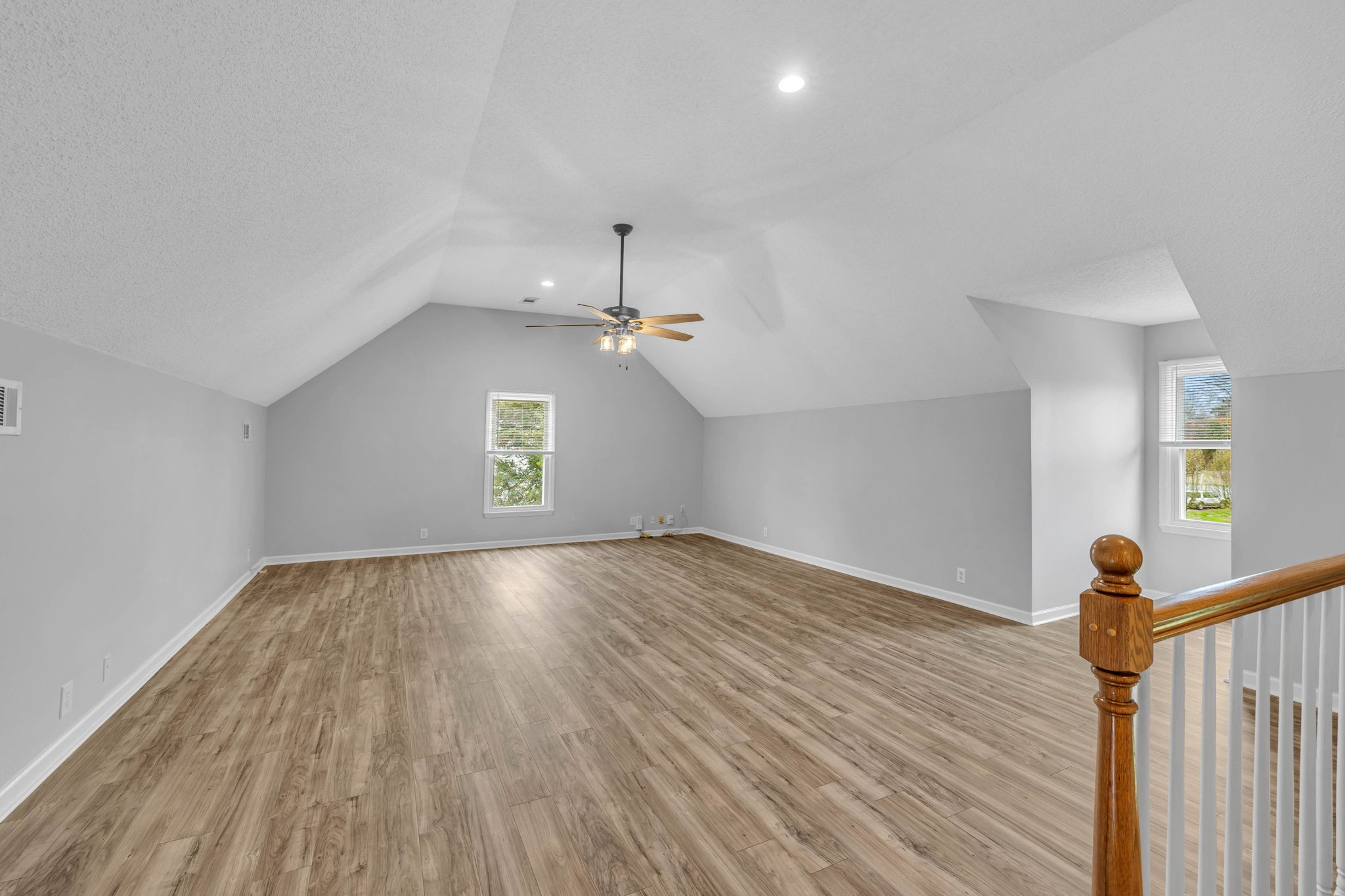 2314 N Bellah Ct