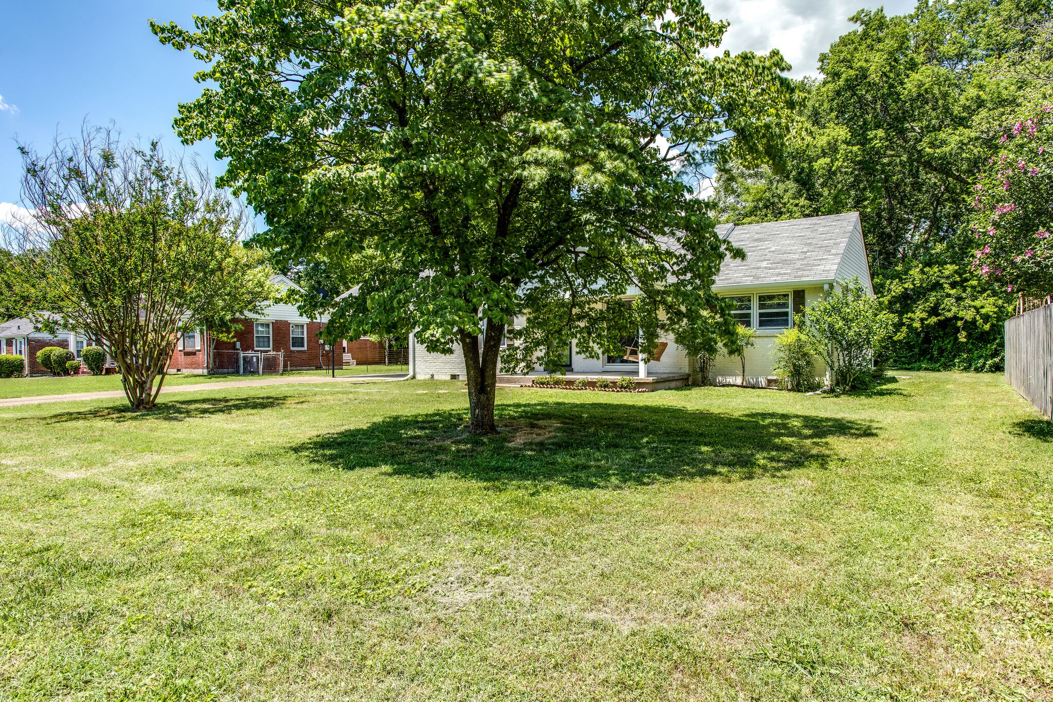 204 Ridgeway Dr