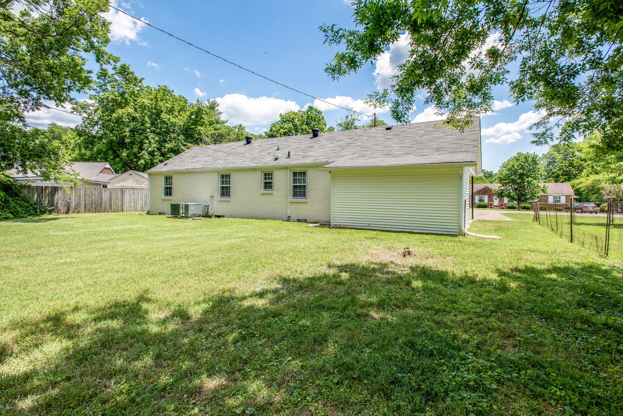 204 Ridgeway Dr