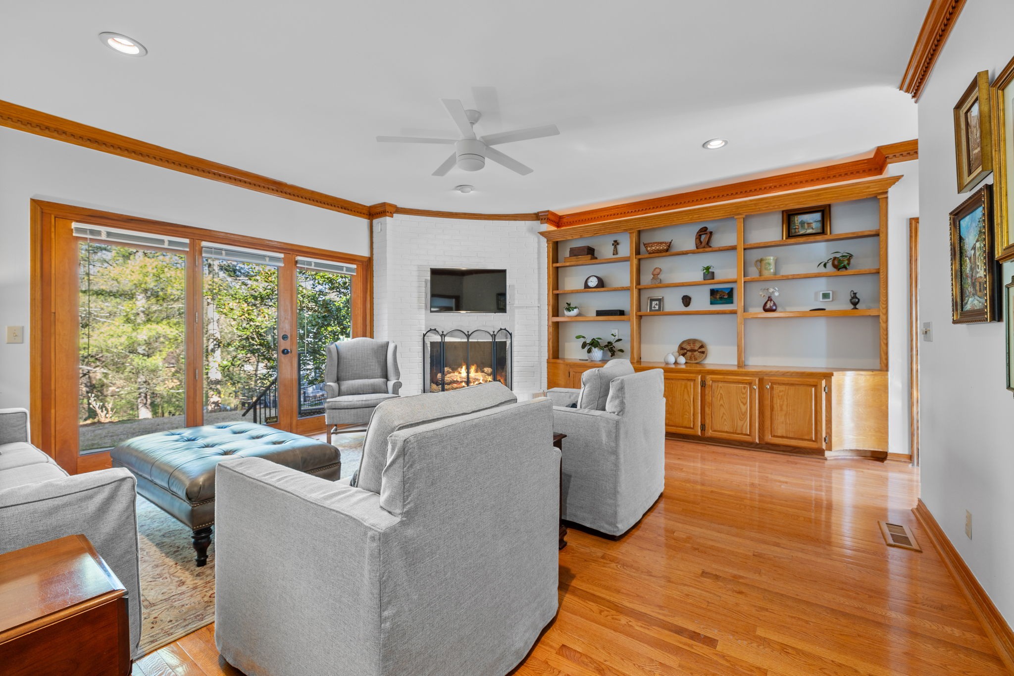 126 Belle Glen Dr