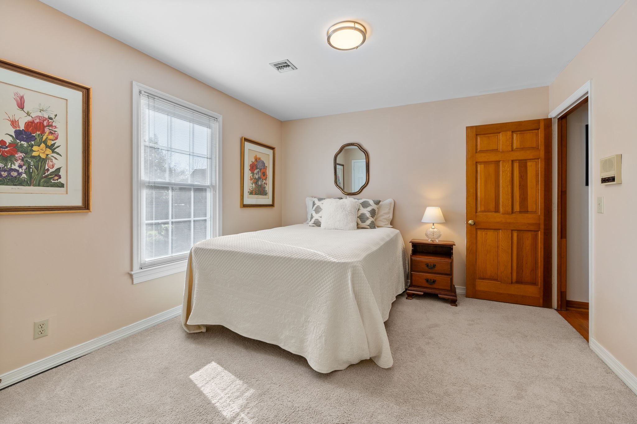 126 Belle Glen Dr