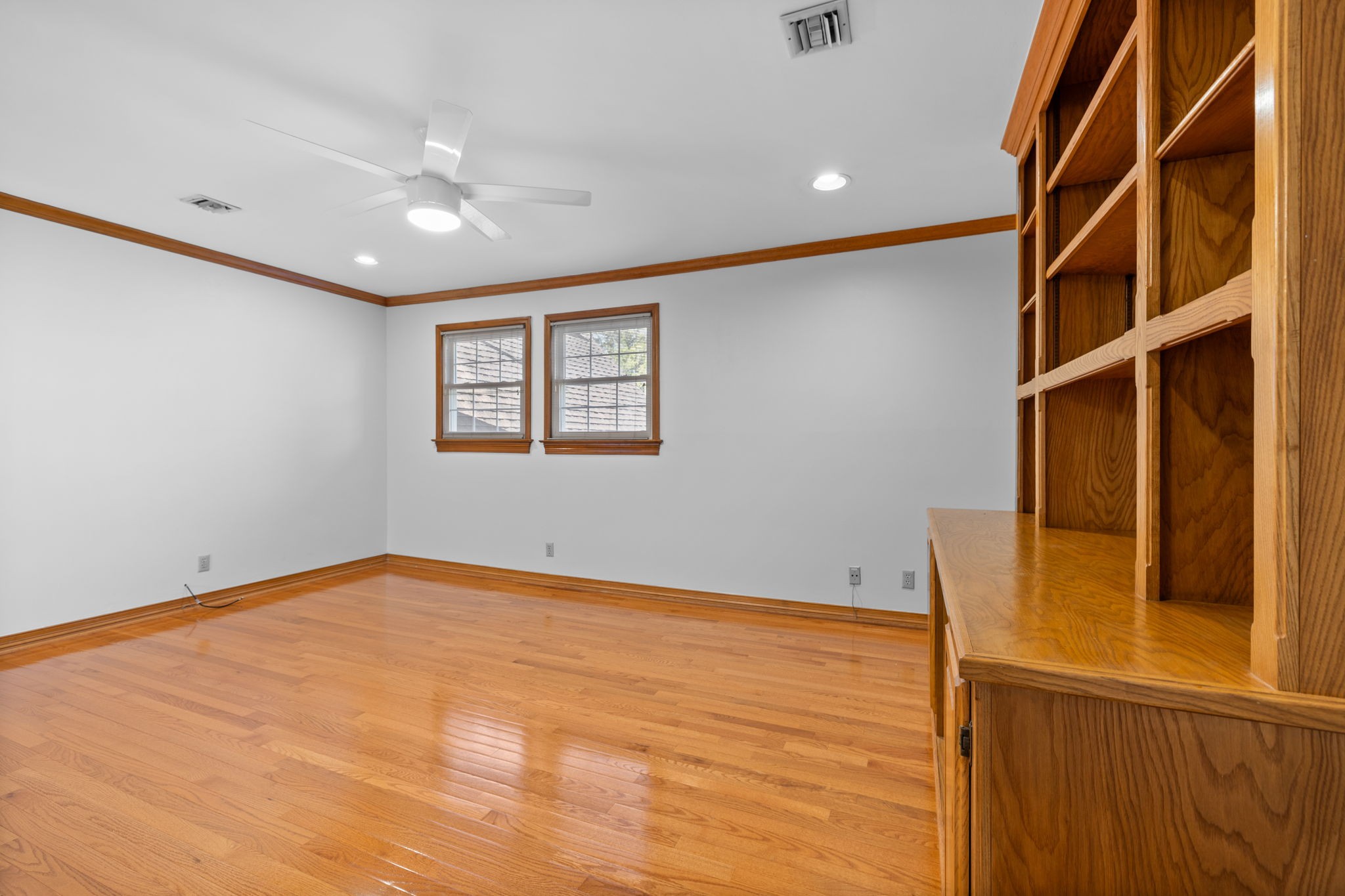 126 Belle Glen Dr