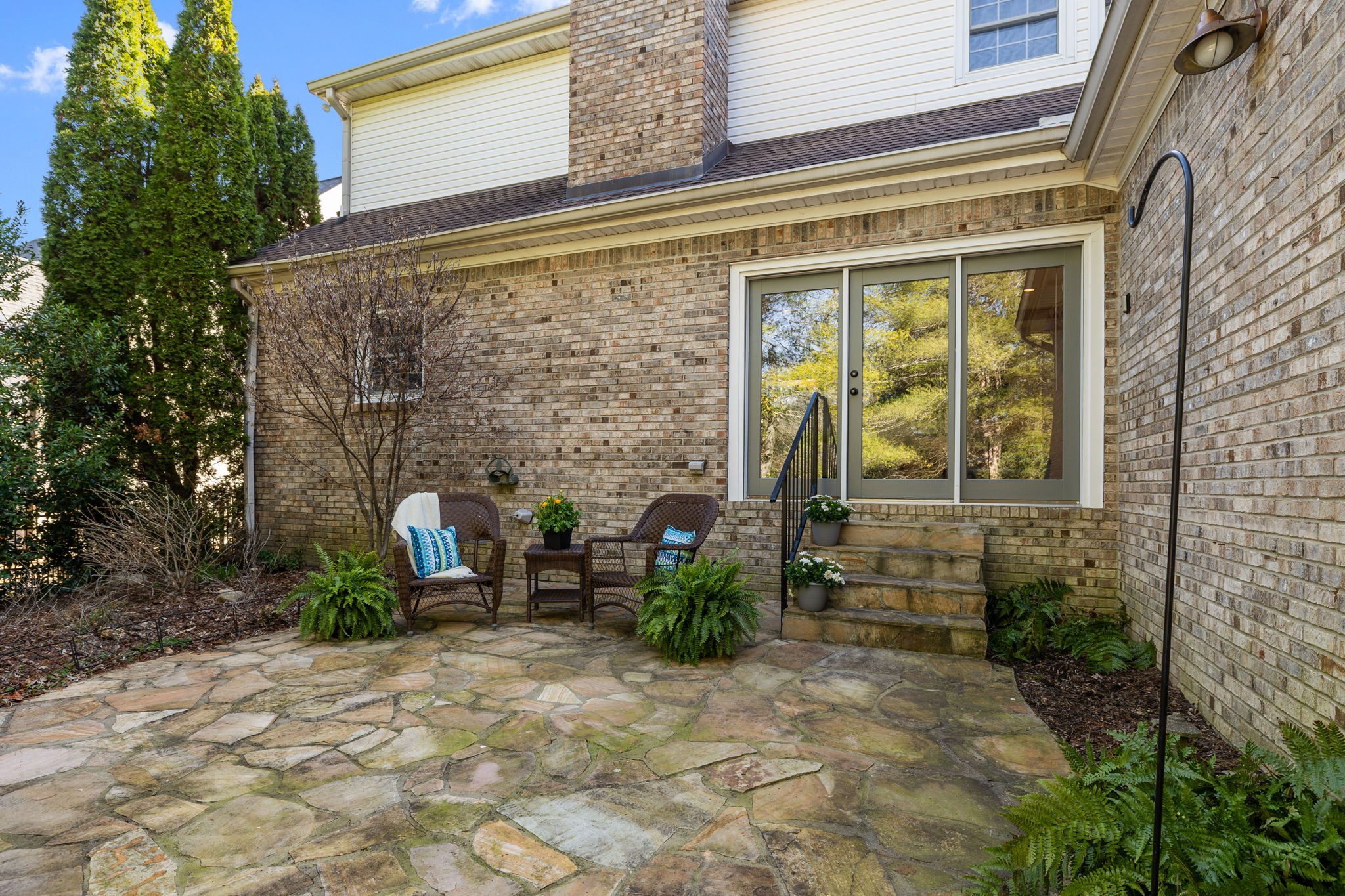 126 Belle Glen Dr
