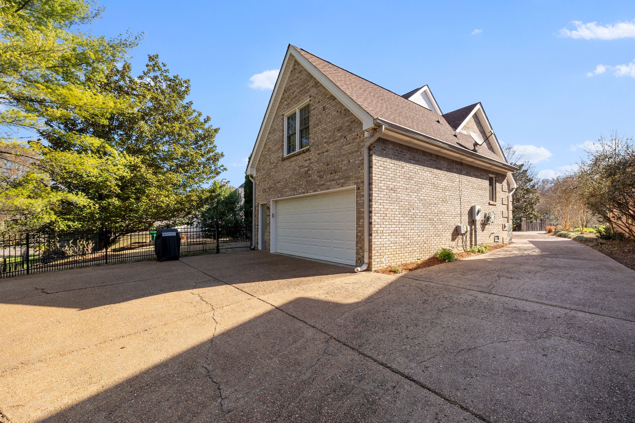 126 Belle Glen Dr
