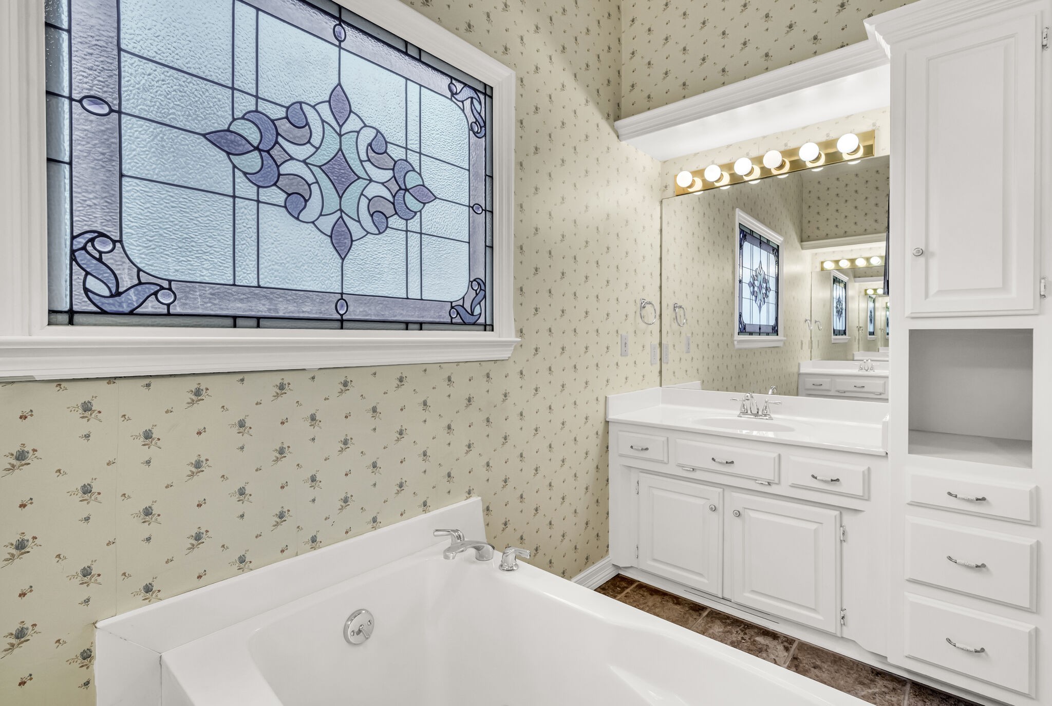 122 Belle Glen Dr
