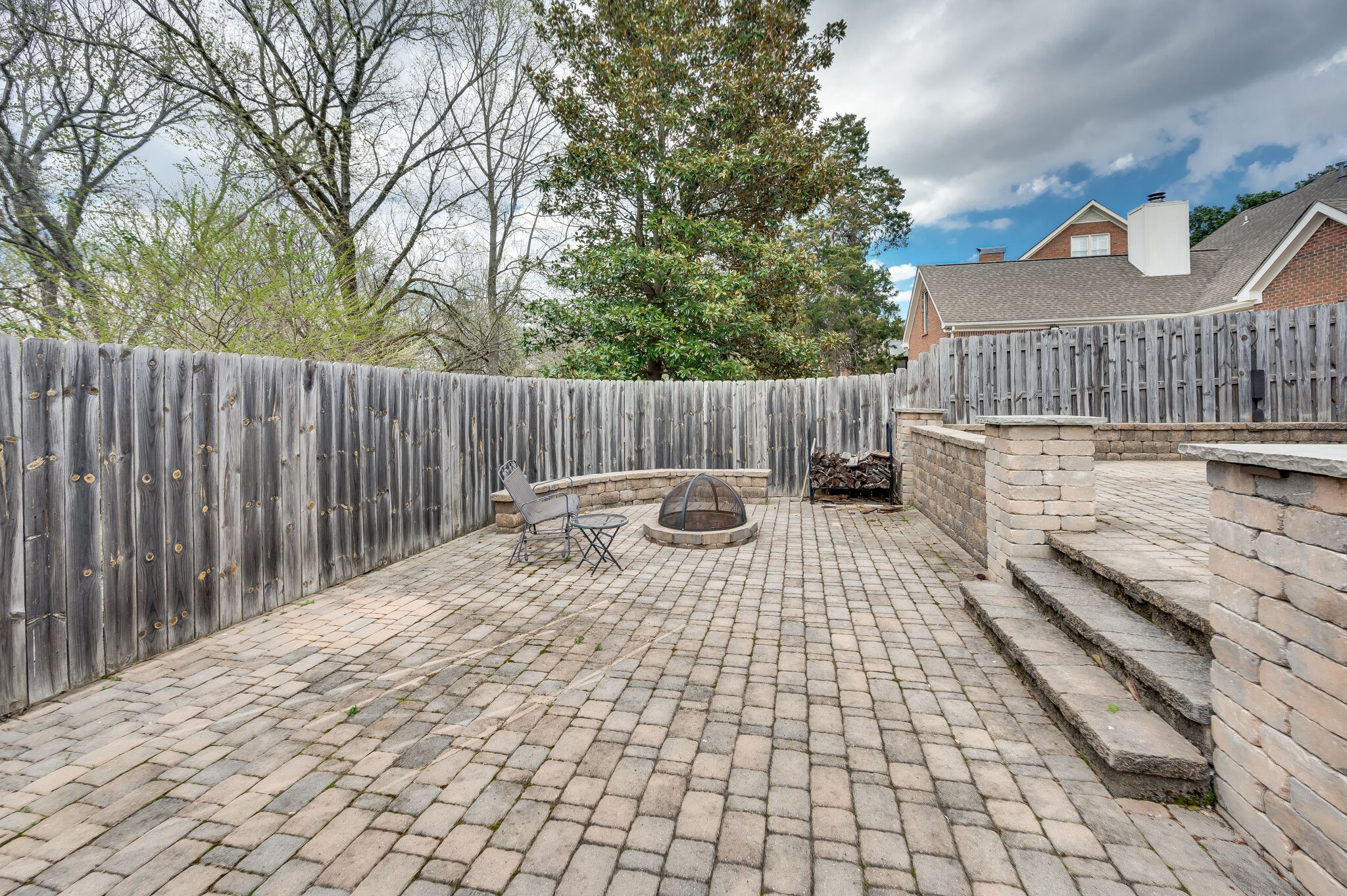 122 Belle Glen Dr