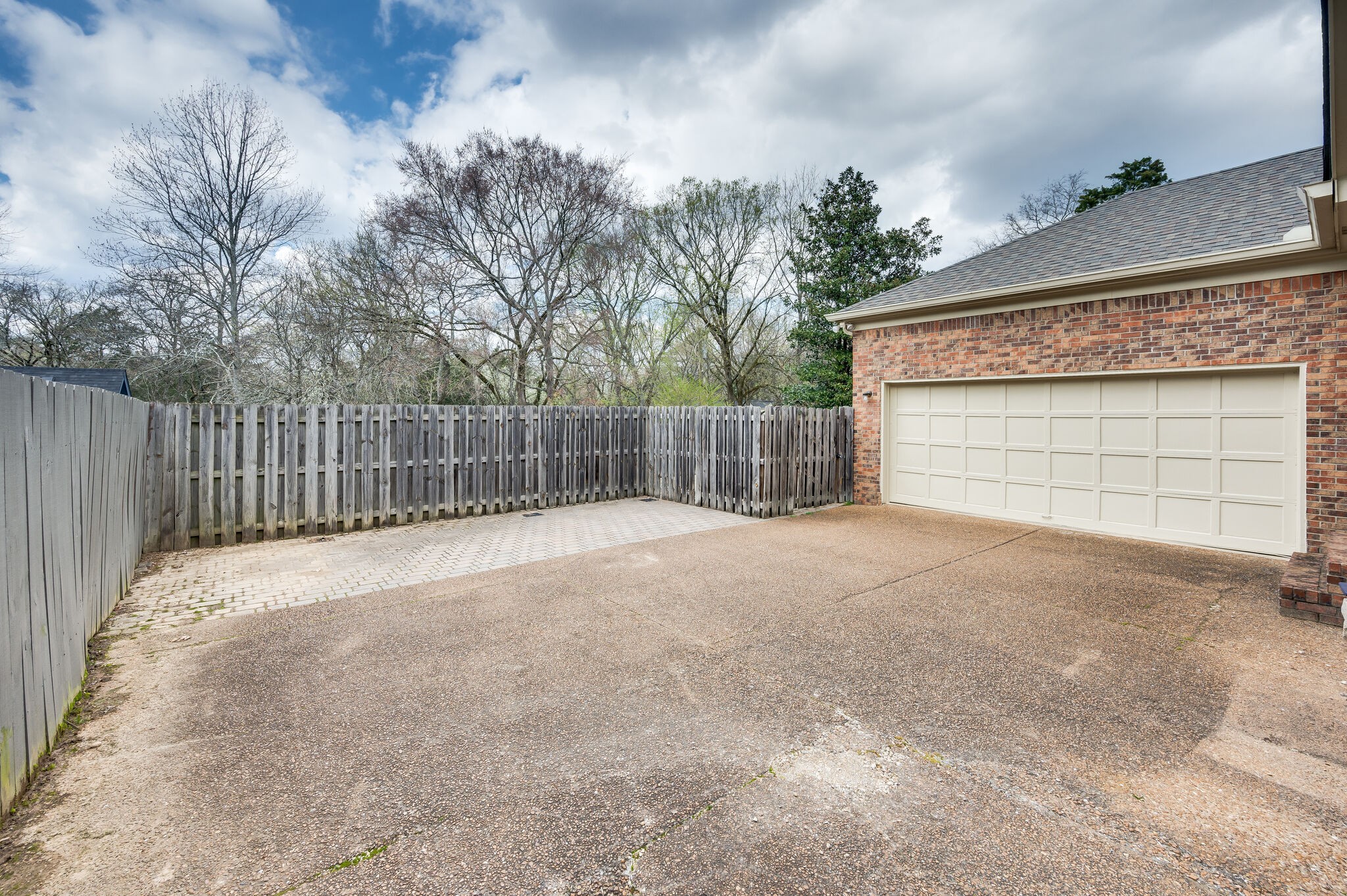 122 Belle Glen Dr