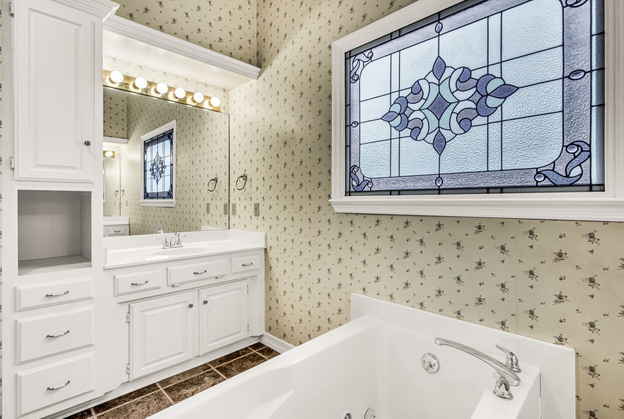122 Belle Glen Dr