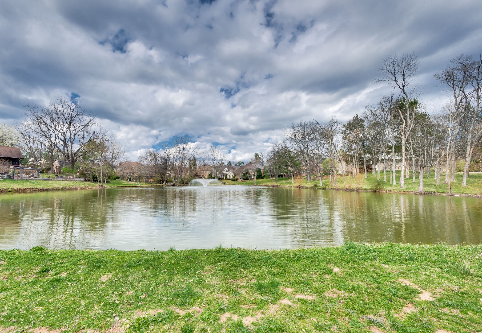 122 Belle Glen Dr