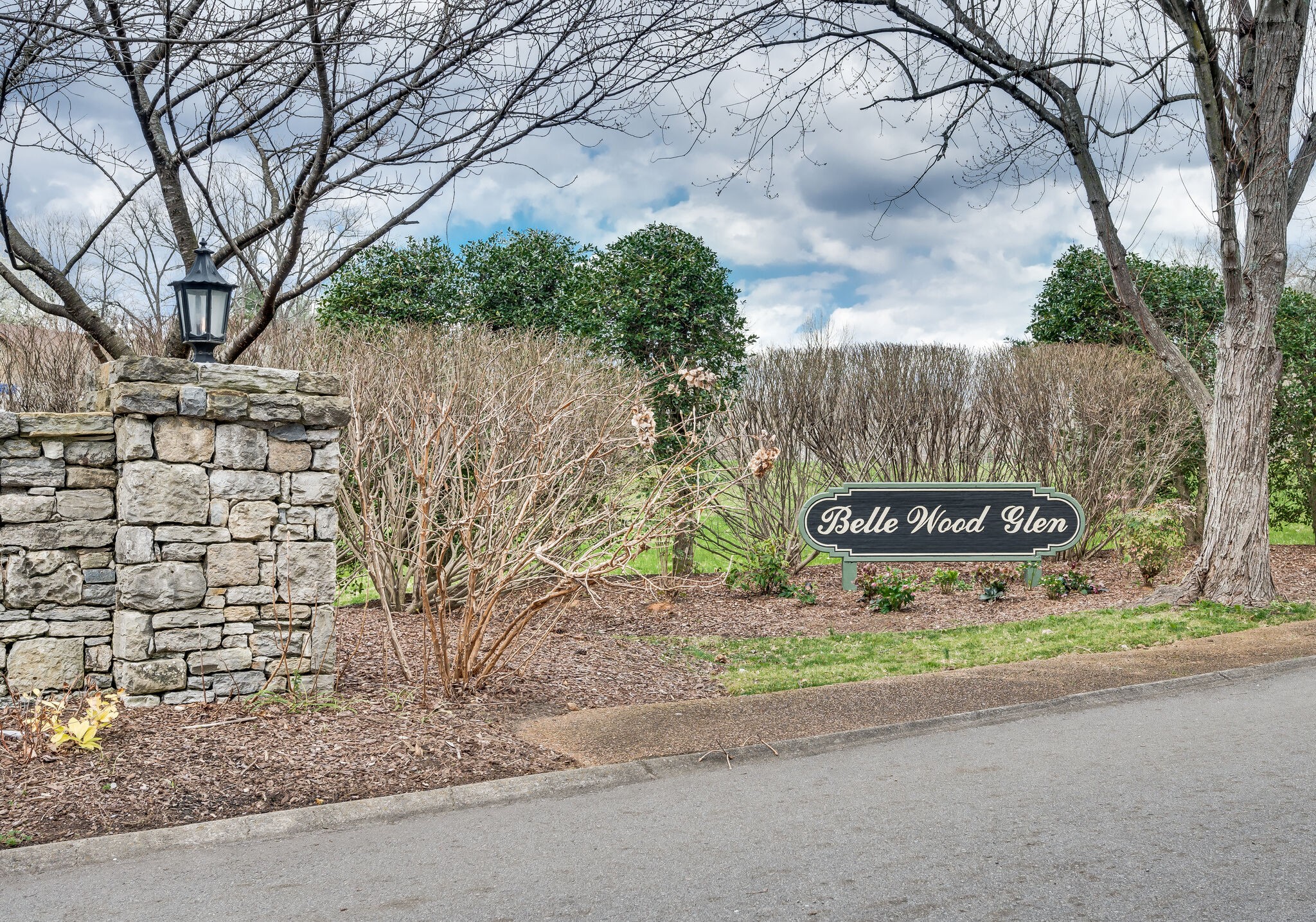 122 Belle Glen Dr