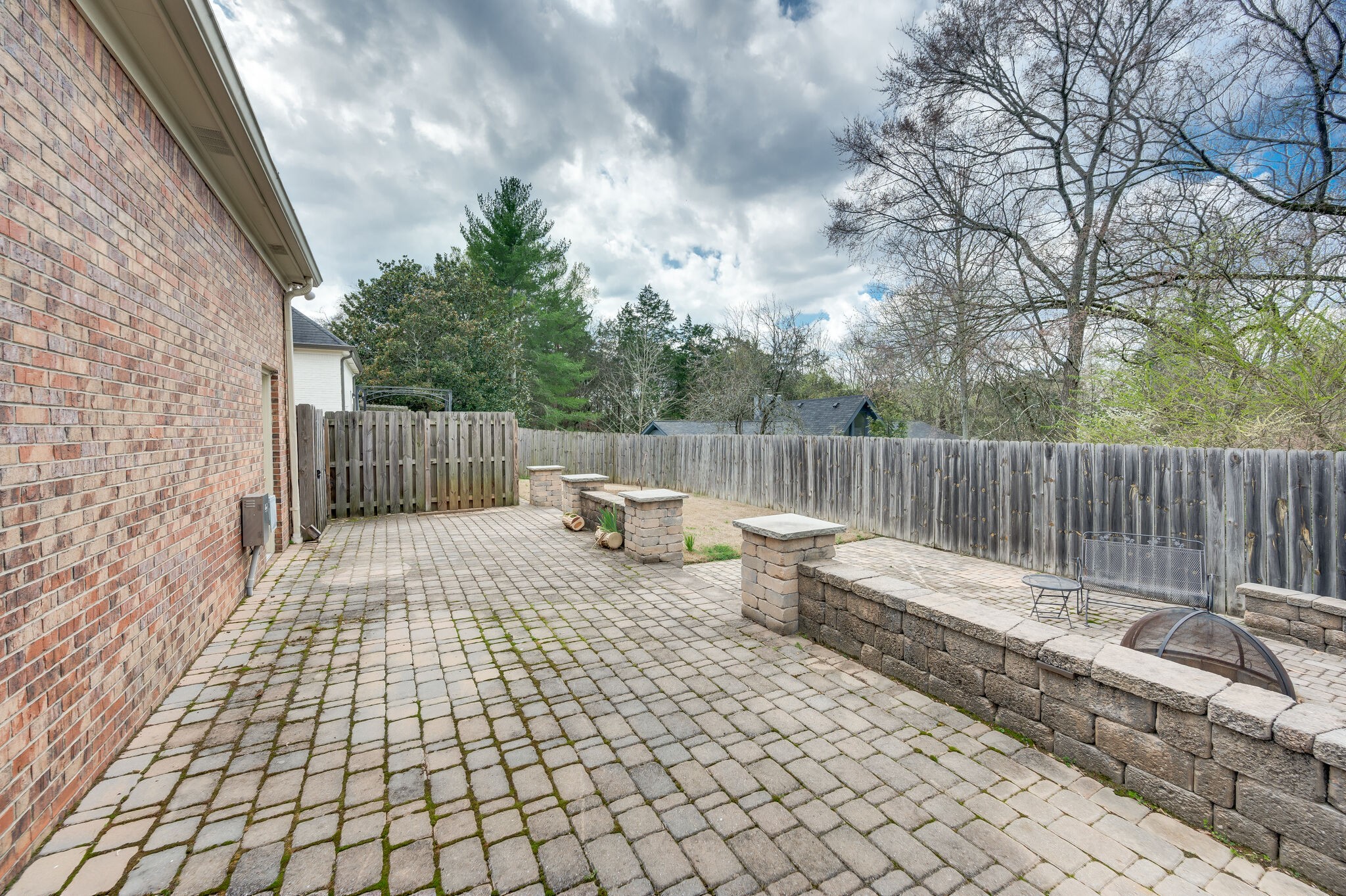 122 Belle Glen Dr