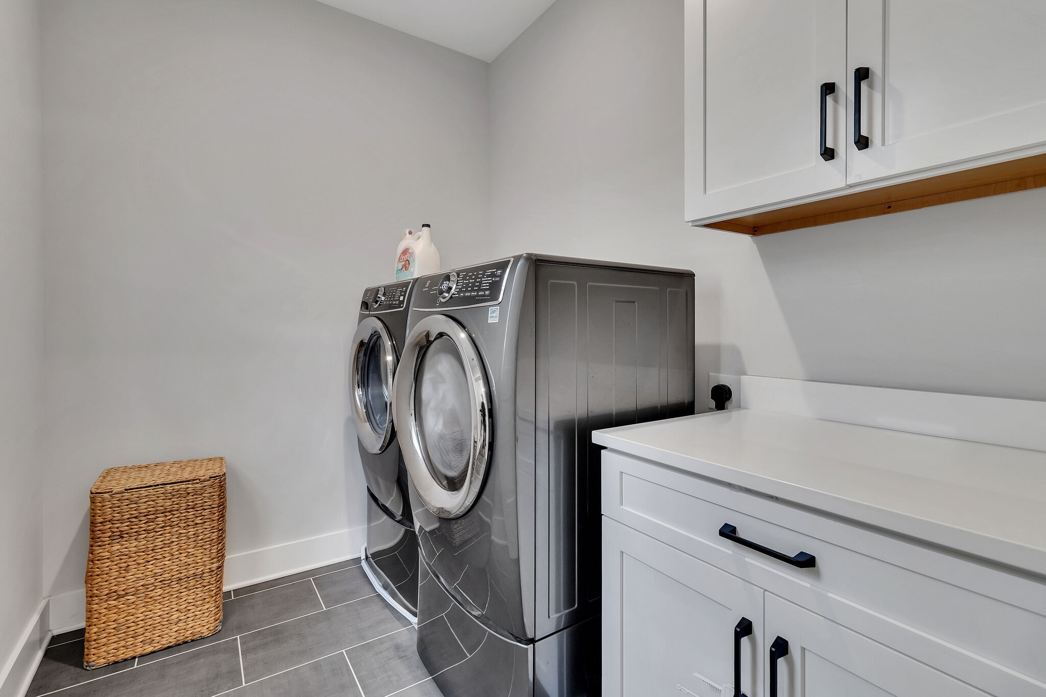 913 Crescent Hill Rd Unit: A