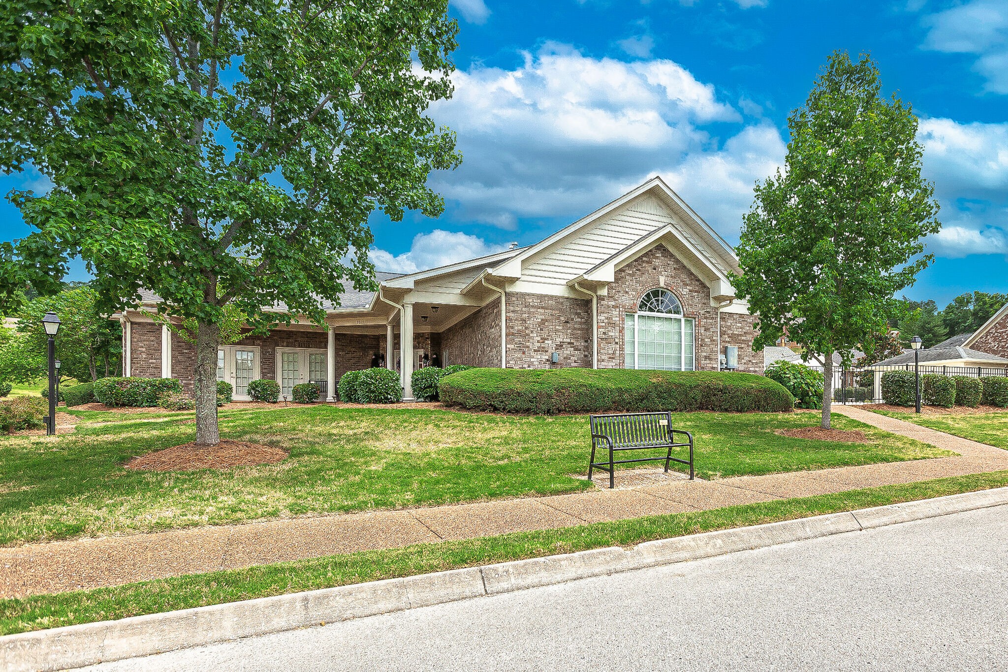 7135 Sunrise Cir