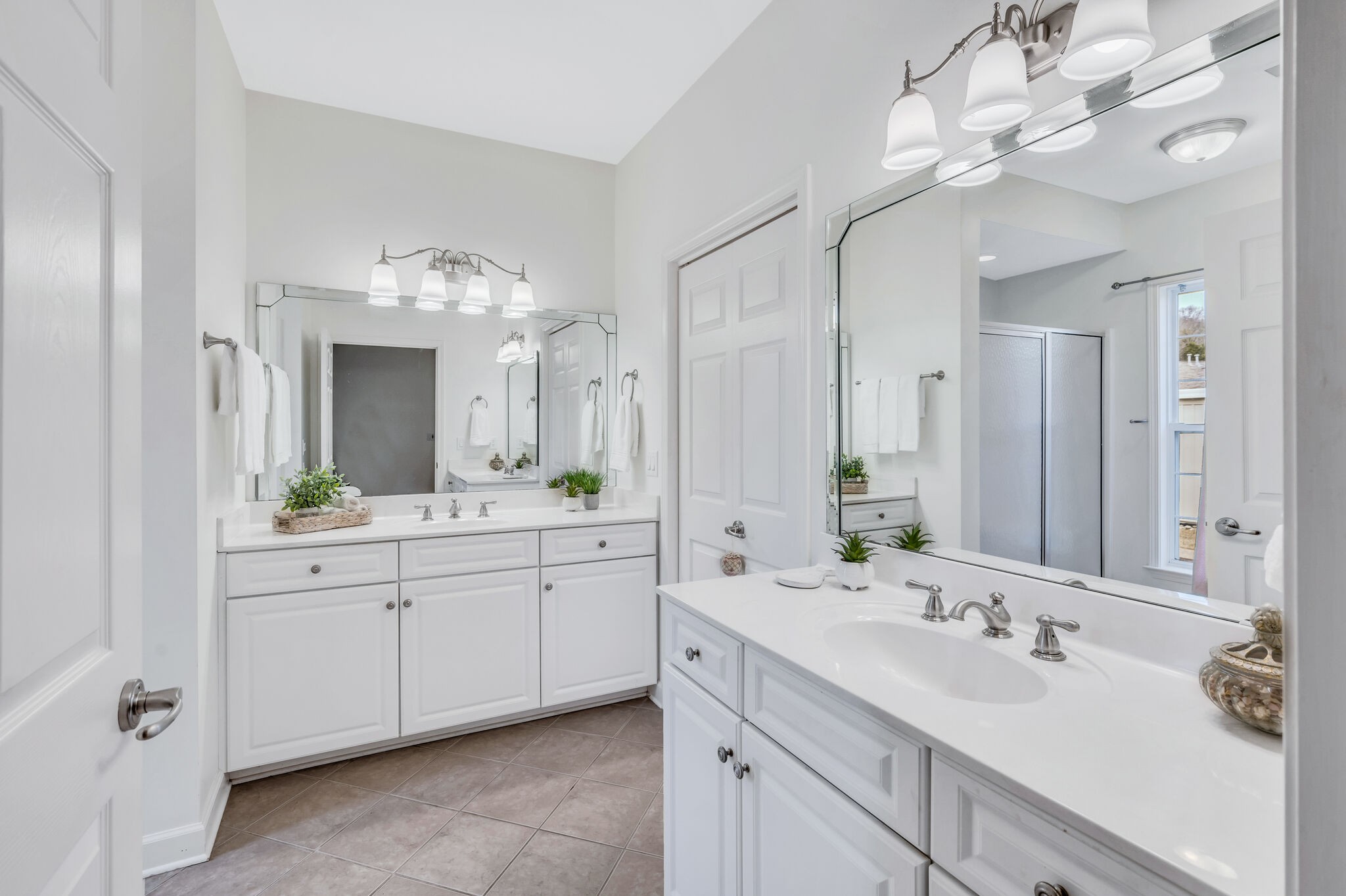 7135 Sunrise Cir