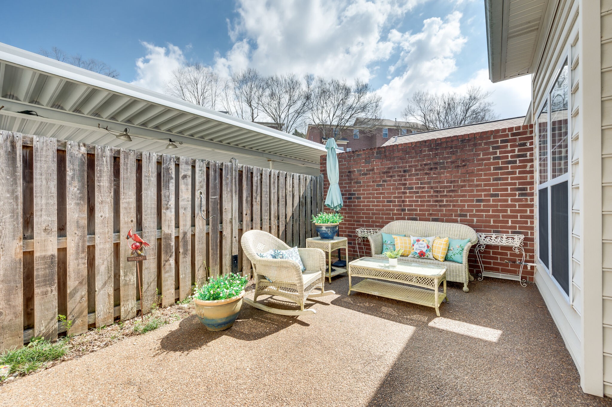 7135 Sunrise Cir