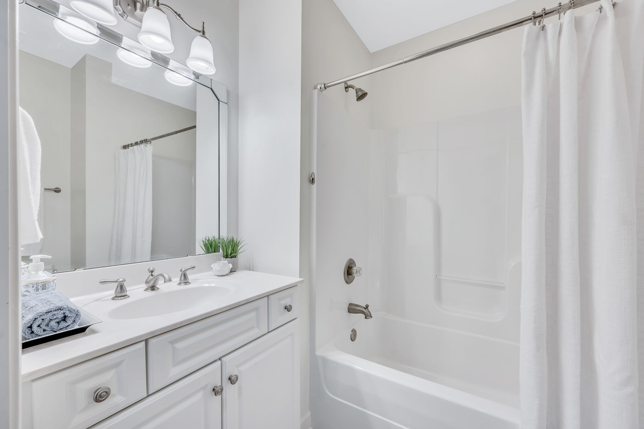 7135 Sunrise Cir