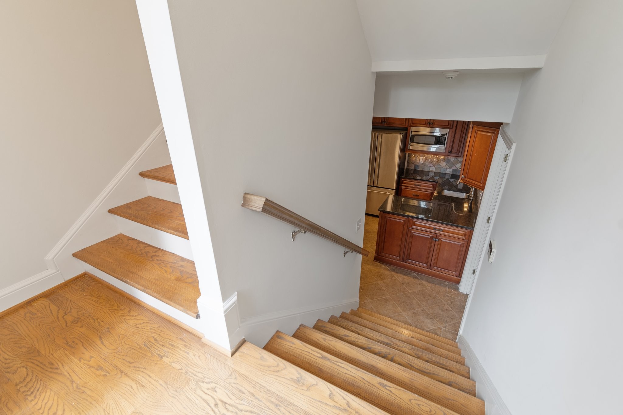 914 Elmington Ct