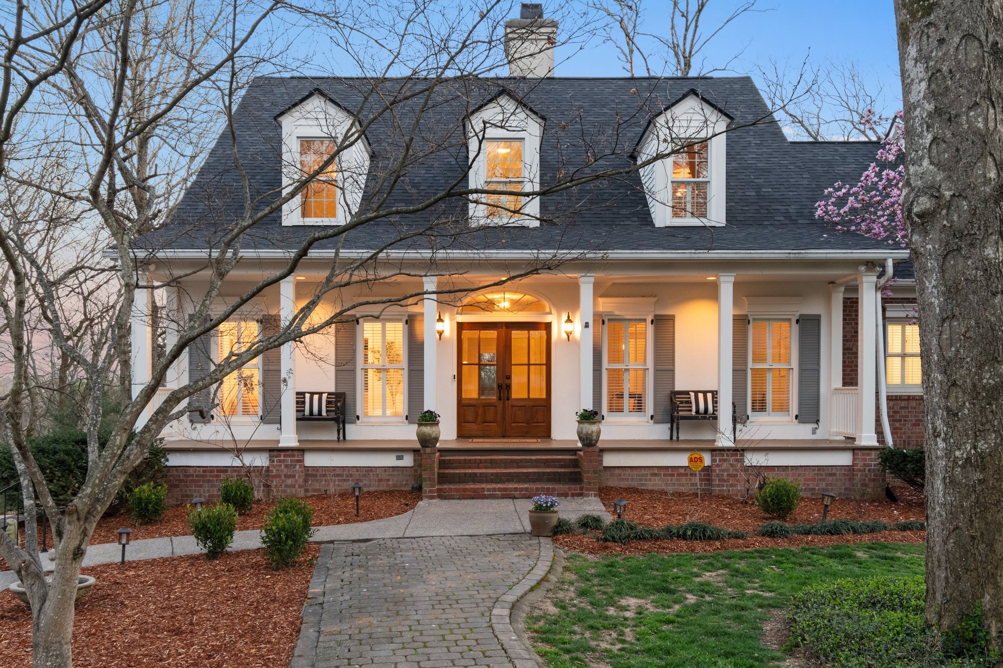 914 Elmington Ct