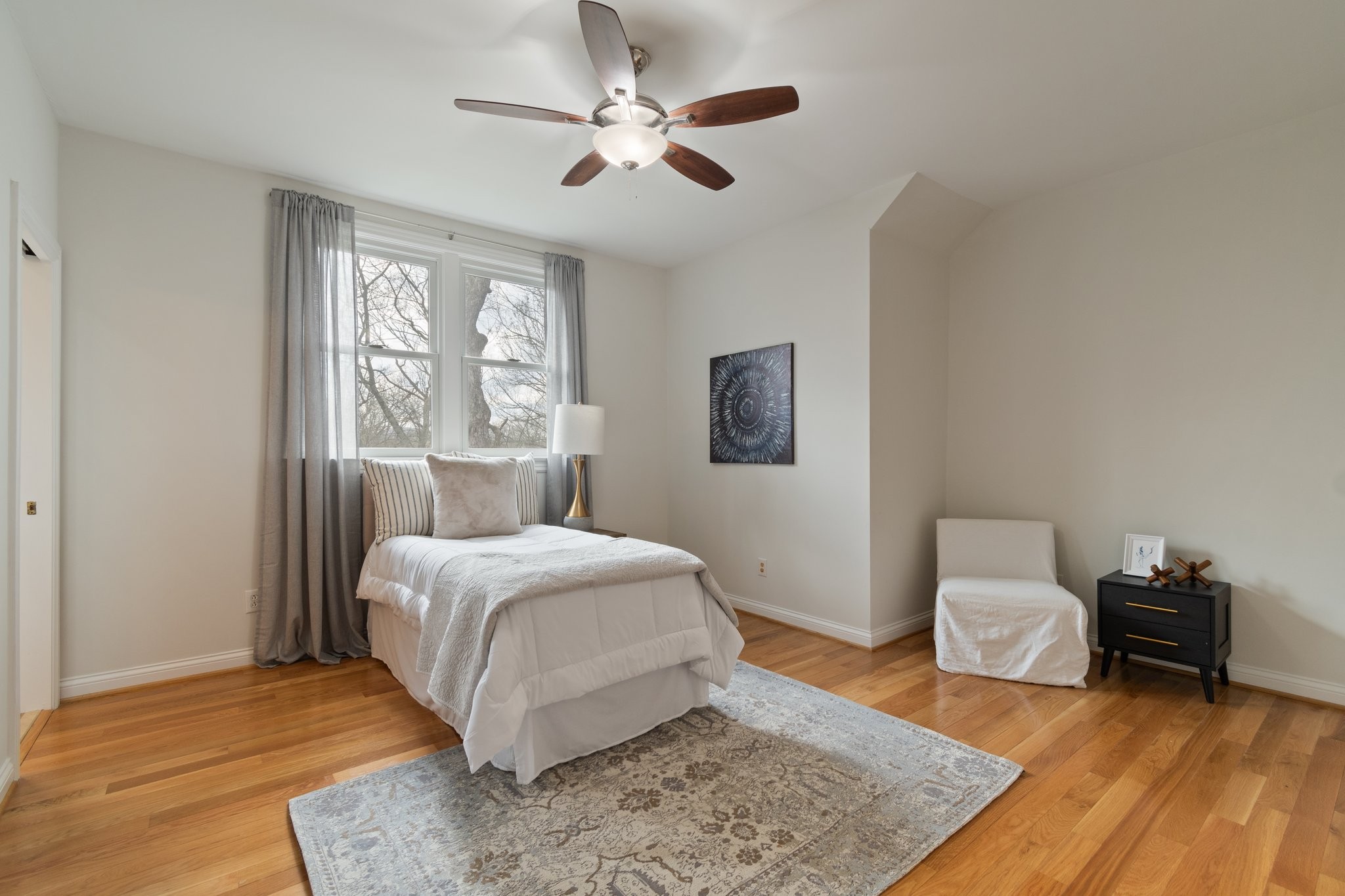 914 Elmington Ct